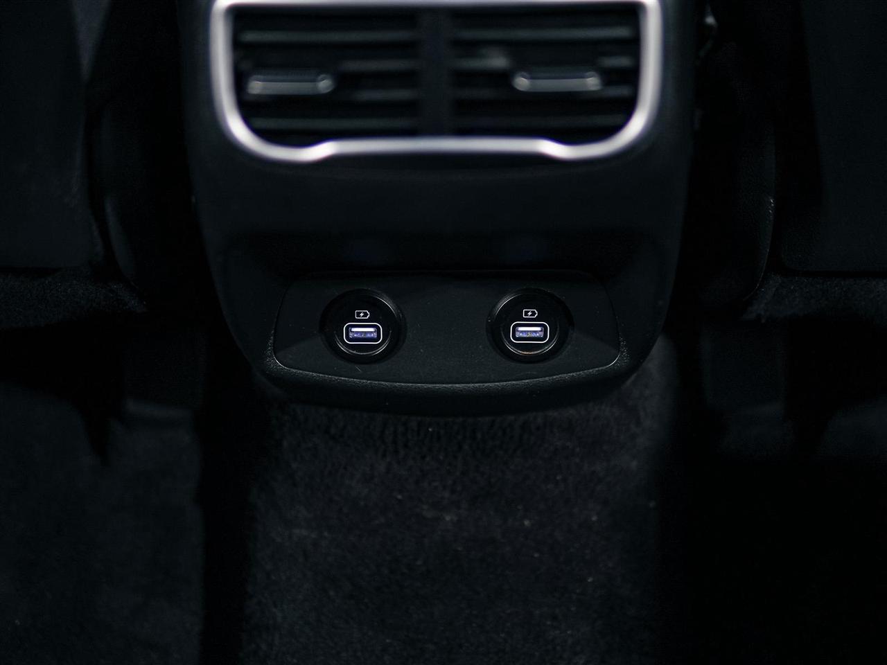 2022 Hyundai Santa Fe PREFERRED AWD | NO ACCIDENTS | BLIND SPOT Photo