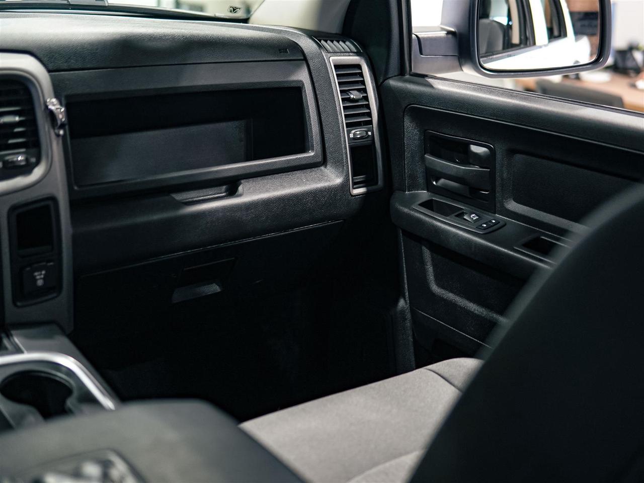 2021 RAM 1500 Classic EXPRESS | CREW | 5.7L V8 | NIGHT PKG | SUB ZERO Photo