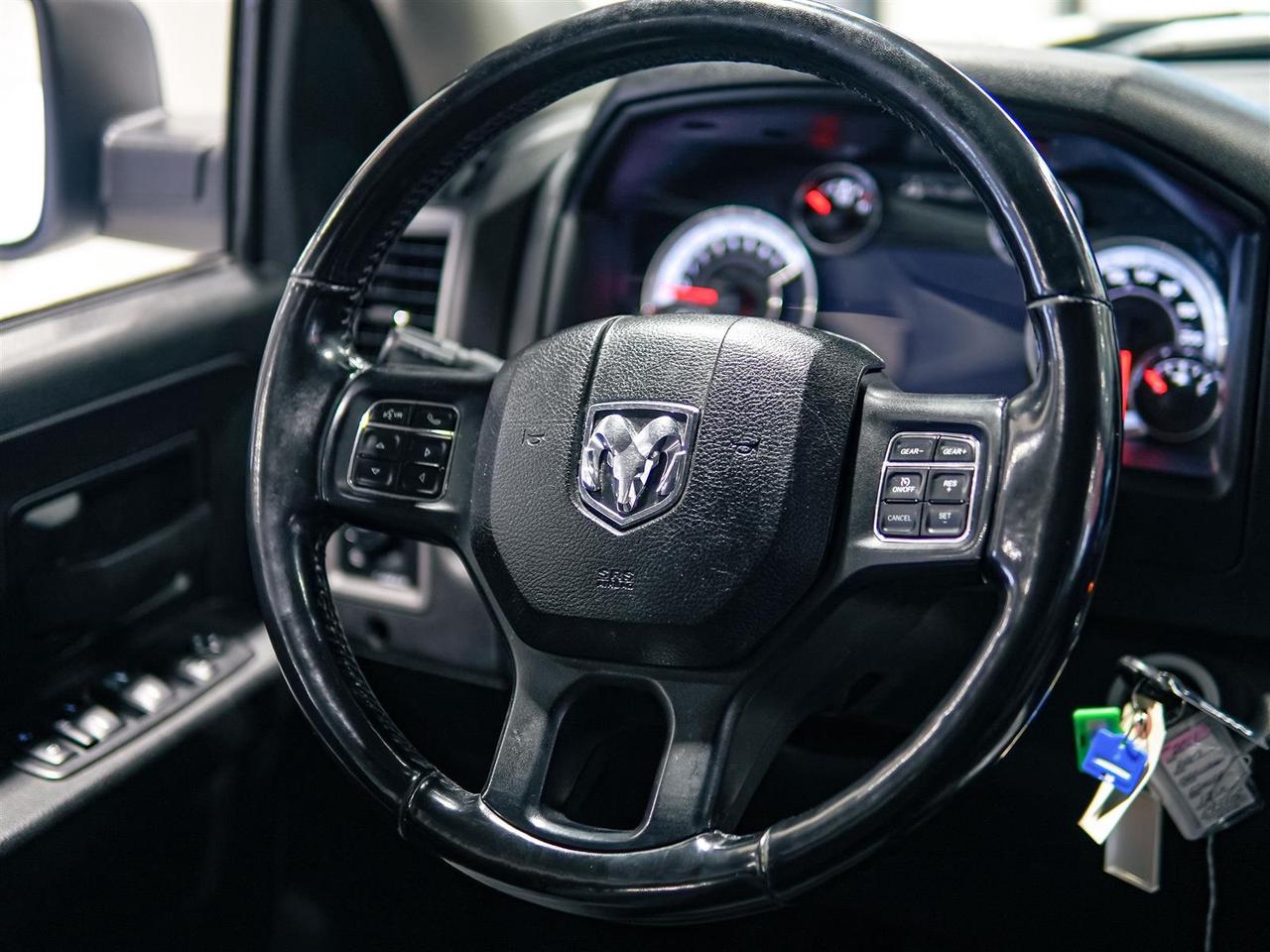 2021 RAM 1500 Classic EXPRESS | CREW | 5.7L V8 | NIGHT PKG | SUB ZERO Photo