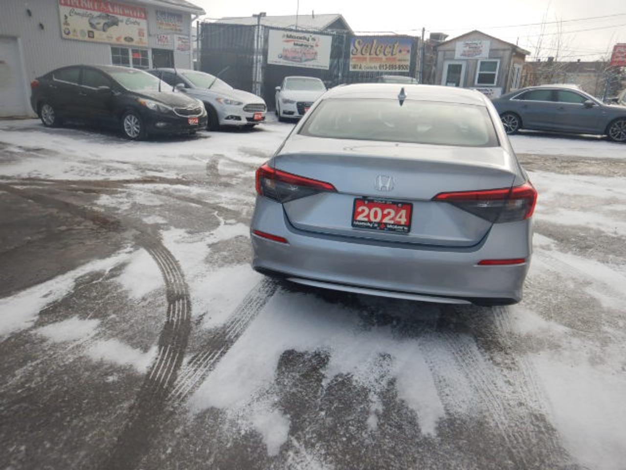 2024 Honda Civic LX-B Photo