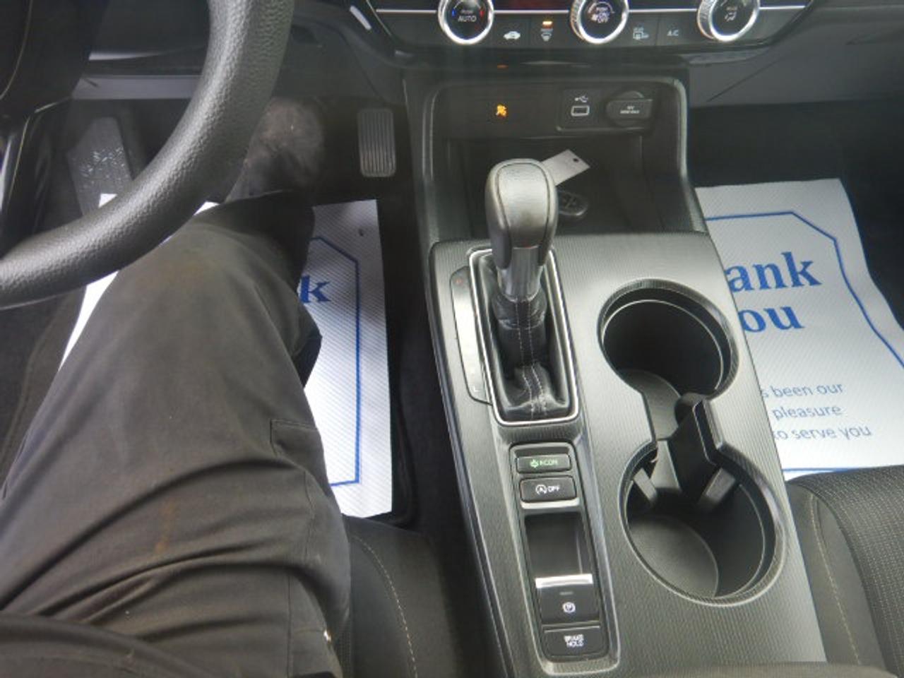 2024 Honda Civic LX-B Photo