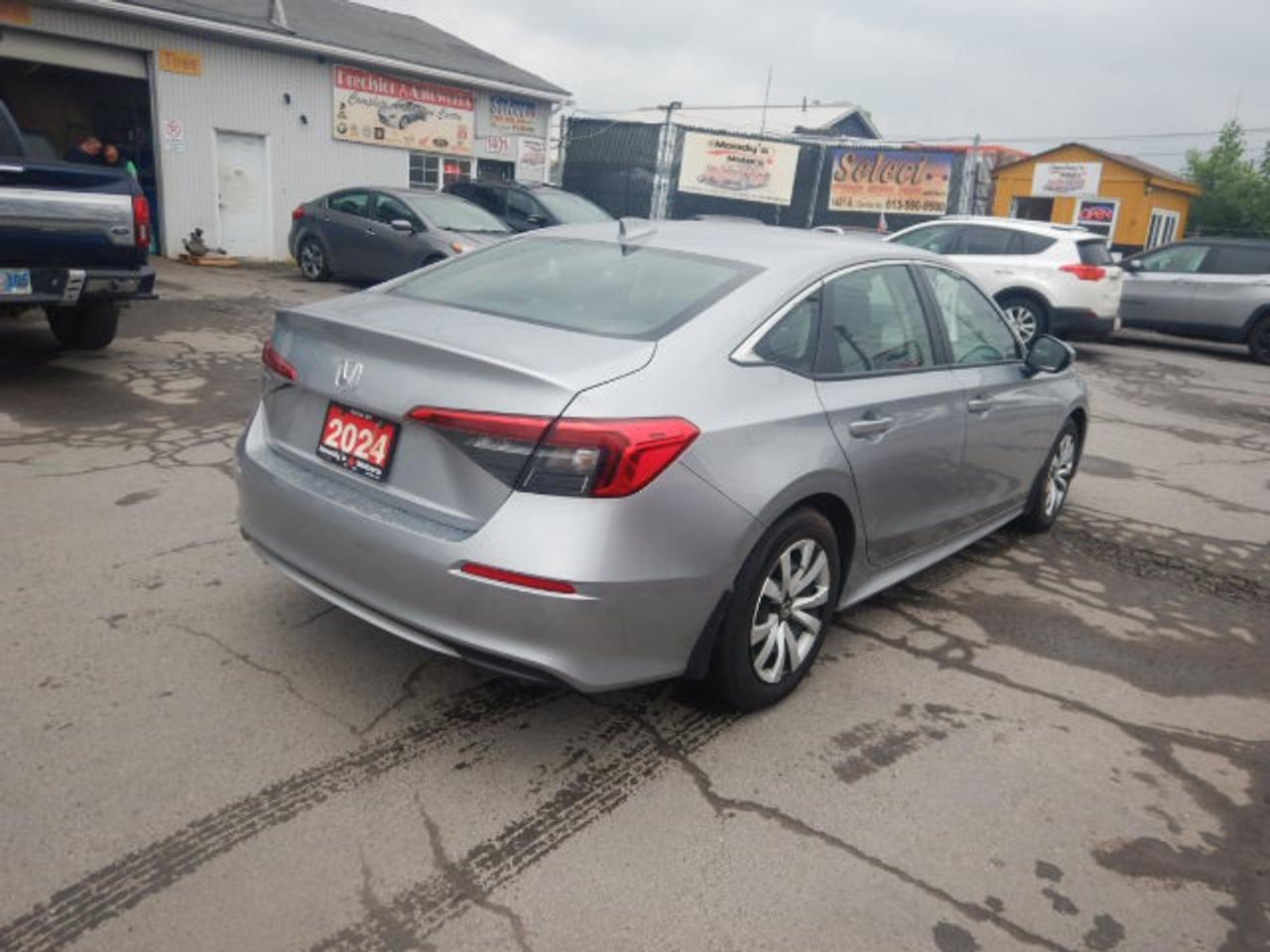 2024 Honda Civic LX-B Photo