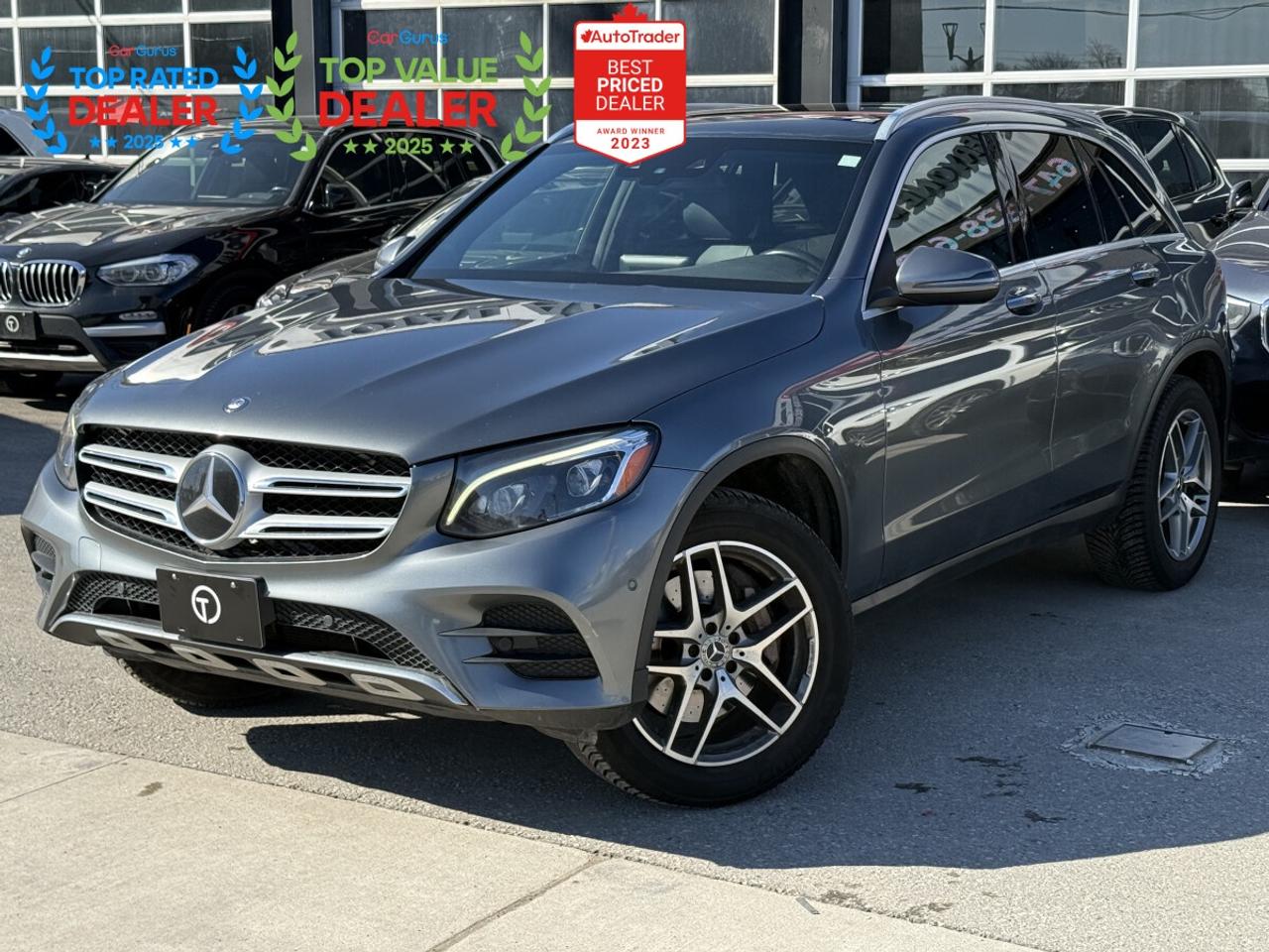 2017 Mercedes-Benz GLC-Class 300 //AMG PKG | PANO | NAVI | LOADED Photo3