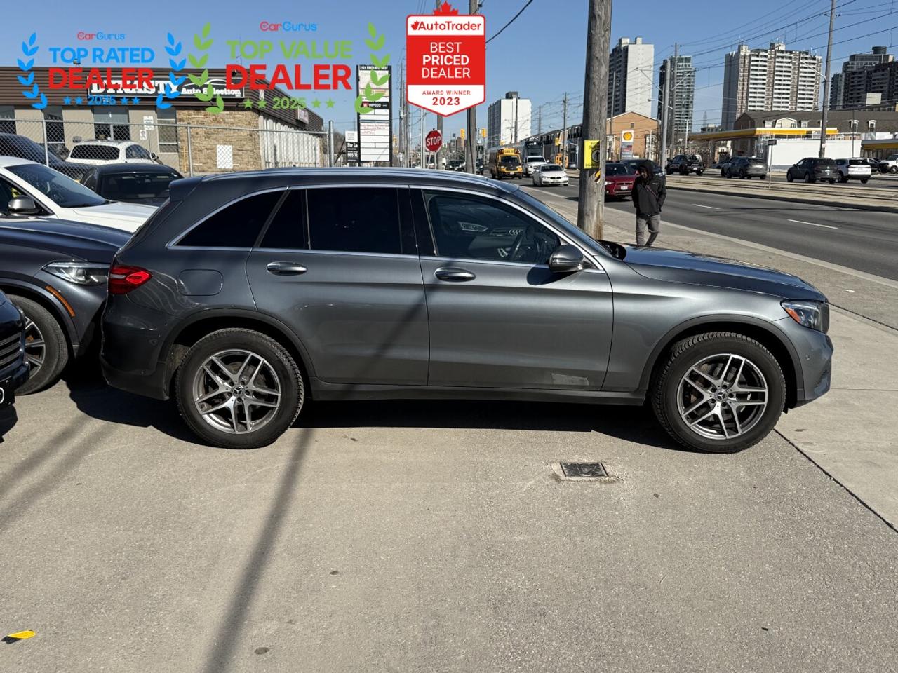 2017 Mercedes-Benz GLC-Class 300 //AMG PKG | PANO | NAVI | LOADED Photo