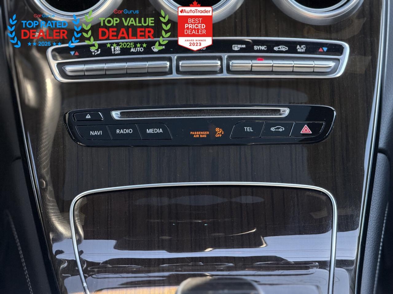 2017 Mercedes-Benz GLC-Class 300 //AMG PKG | PANO | NAVI | LOADED Photo