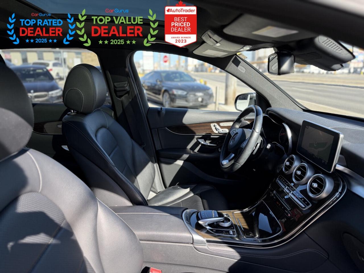 2017 Mercedes-Benz GLC-Class 300 //AMG PKG | PANO | NAVI | LOADED Photo