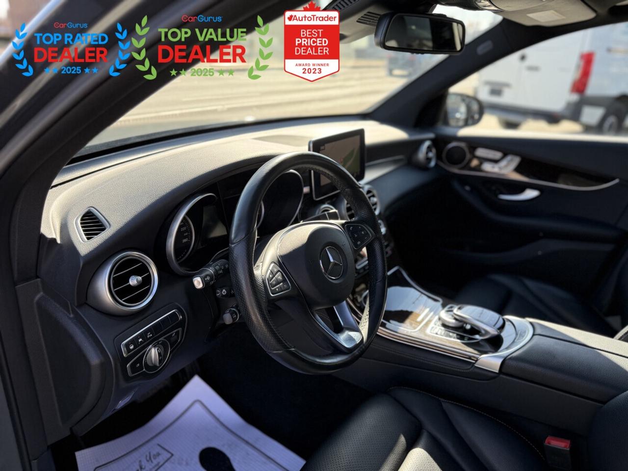 2017 Mercedes-Benz GLC-Class 300 //AMG PKG | PANO | NAVI | LOADED Photo