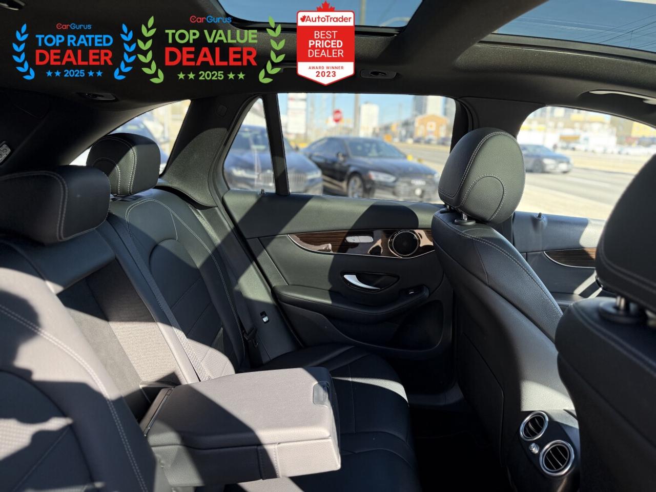 2017 Mercedes-Benz GLC-Class 300 //AMG PKG | PANO | NAVI | LOADED Photo