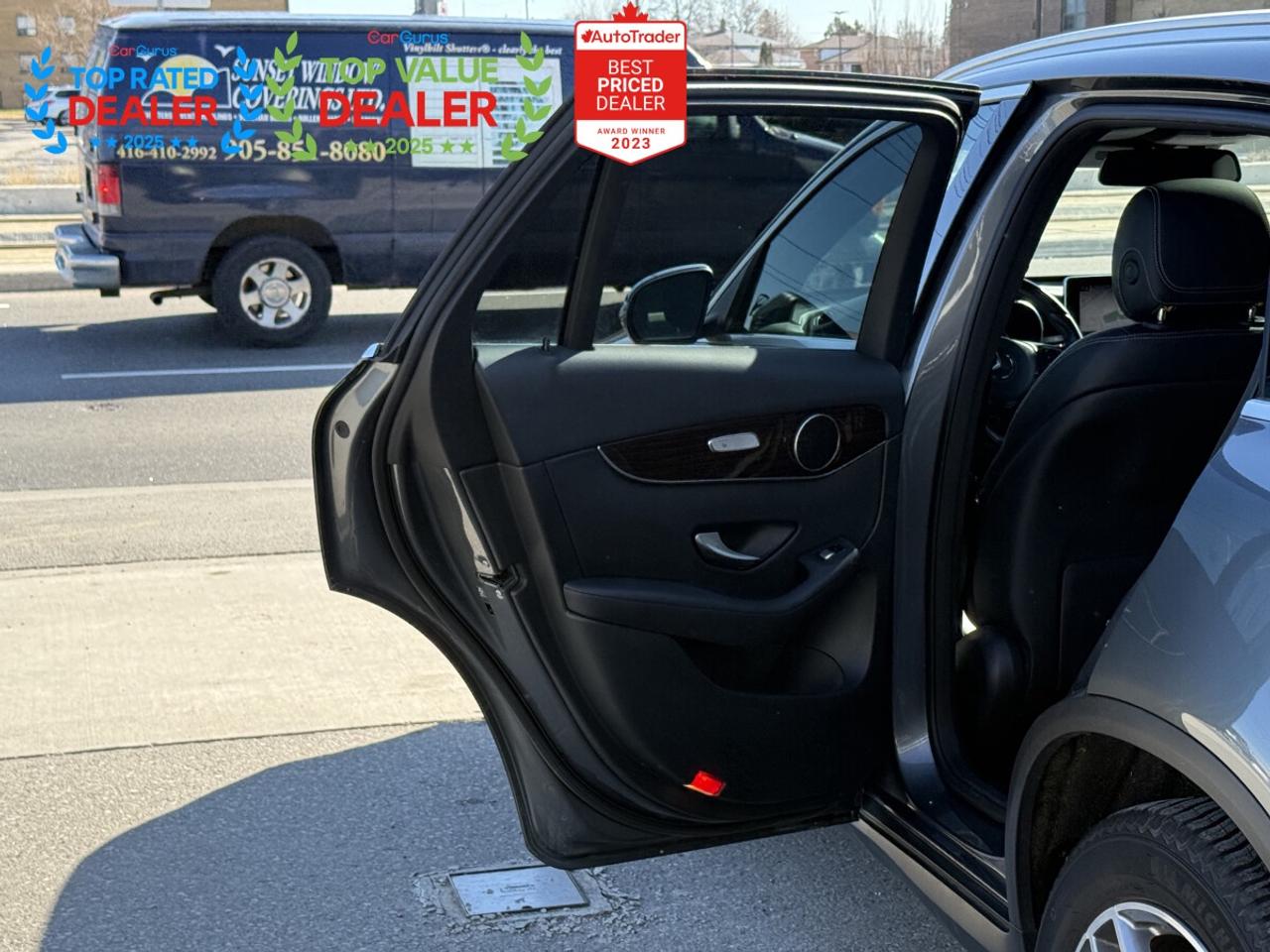 2017 Mercedes-Benz GLC-Class 300 //AMG PKG | PANO | NAVI | LOADED Photo