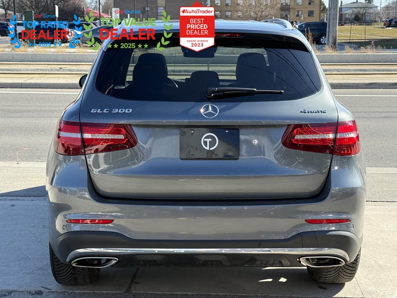 2017 Mercedes-Benz GLC-Class //AMG PKG | PANO | NAVI | LOADED Photo