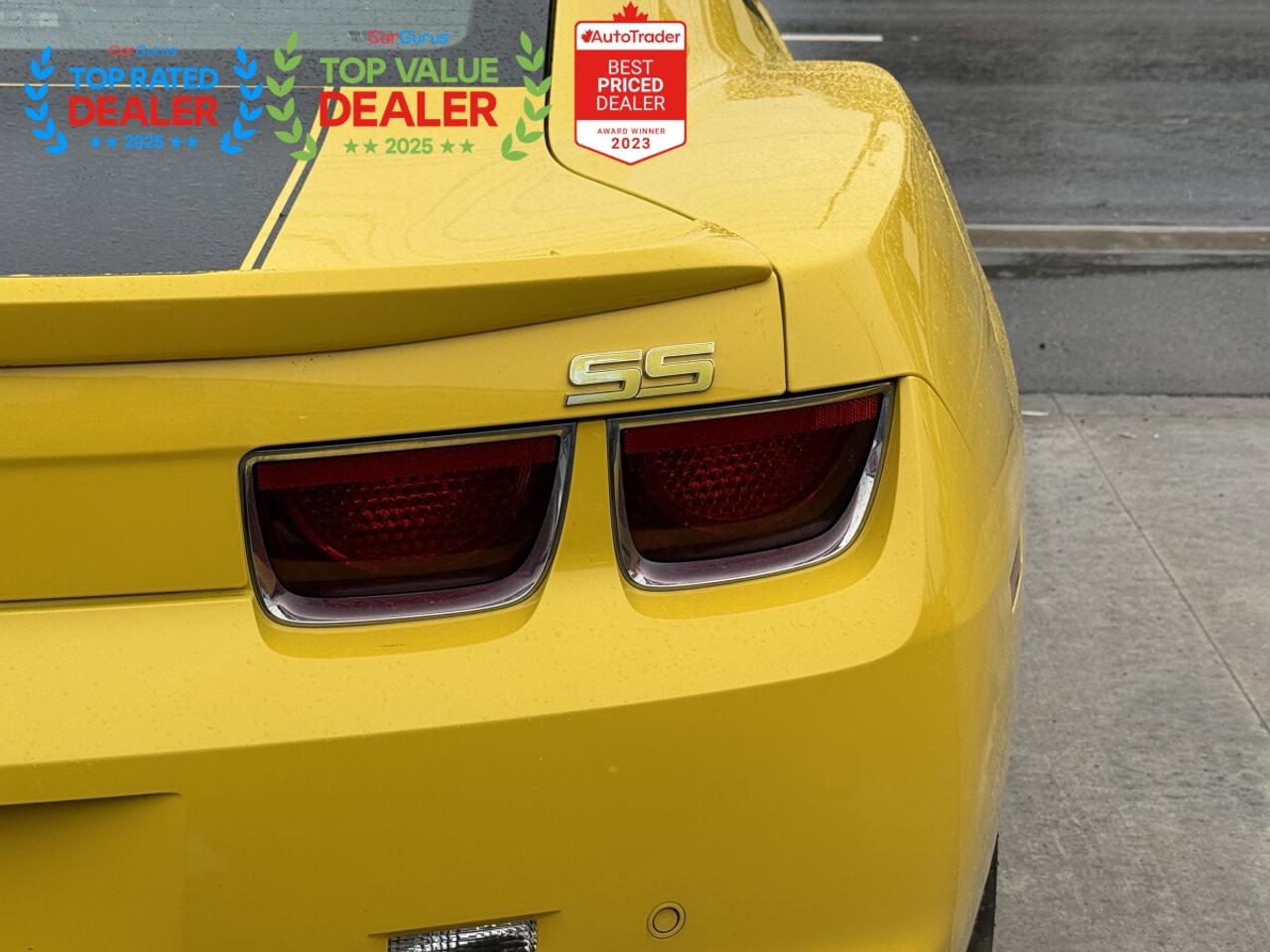 2010 Chevrolet Camaro LT | SUNROOF | 6-SPEED MANUAL | Photo