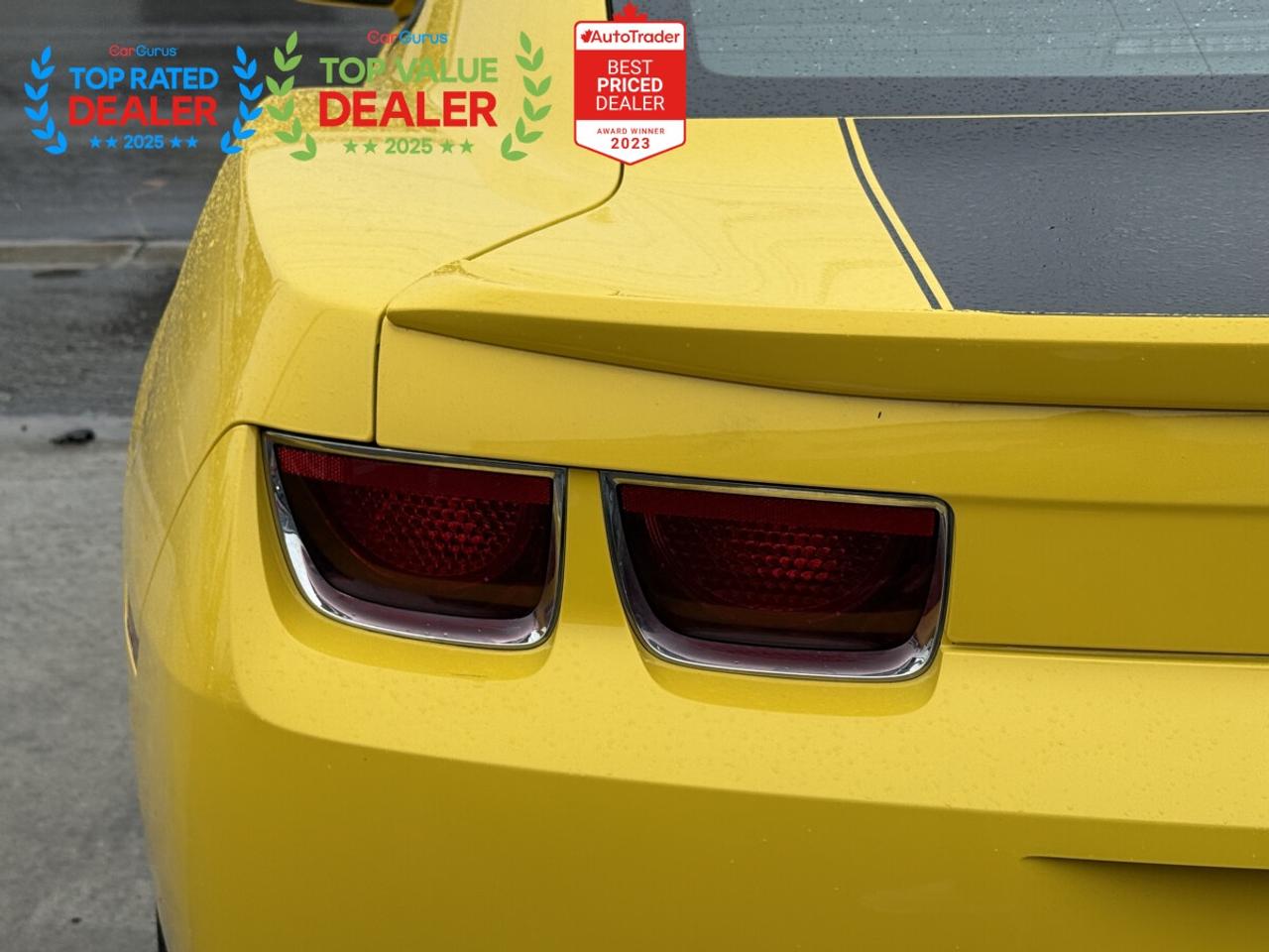 2010 Chevrolet Camaro LT | SUNROOF | 6-SPEED MANUAL | Photo