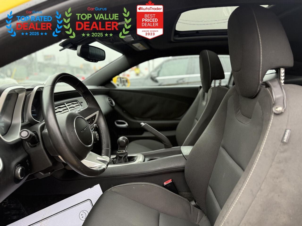 2010 Chevrolet Camaro LT | SUNROOF | 6-SPEED MANUAL | Photo