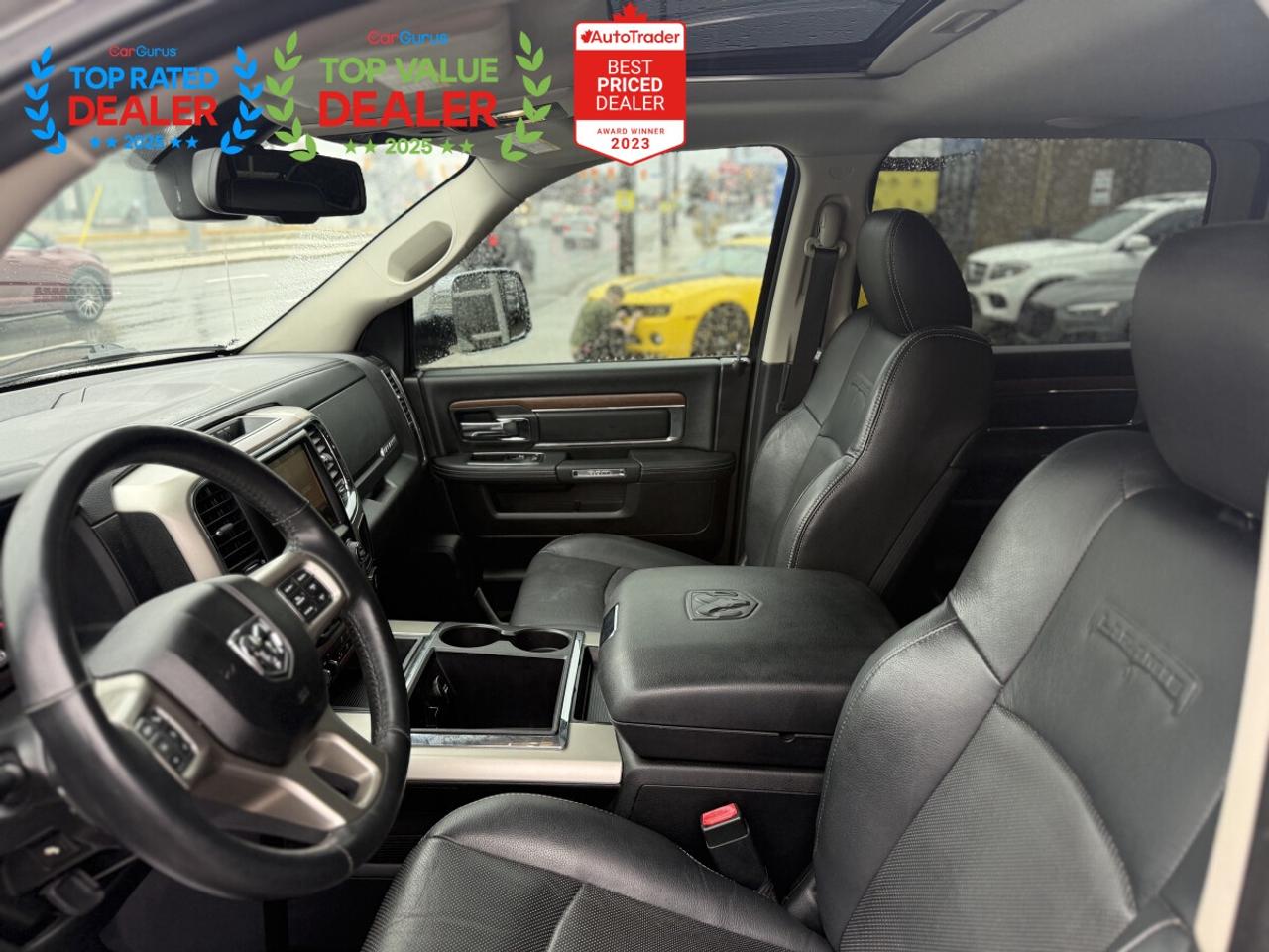 2015 RAM 1500 LARAMIE | 5.7 V8 | SUNROOF | ALPINE | NAVI Photo