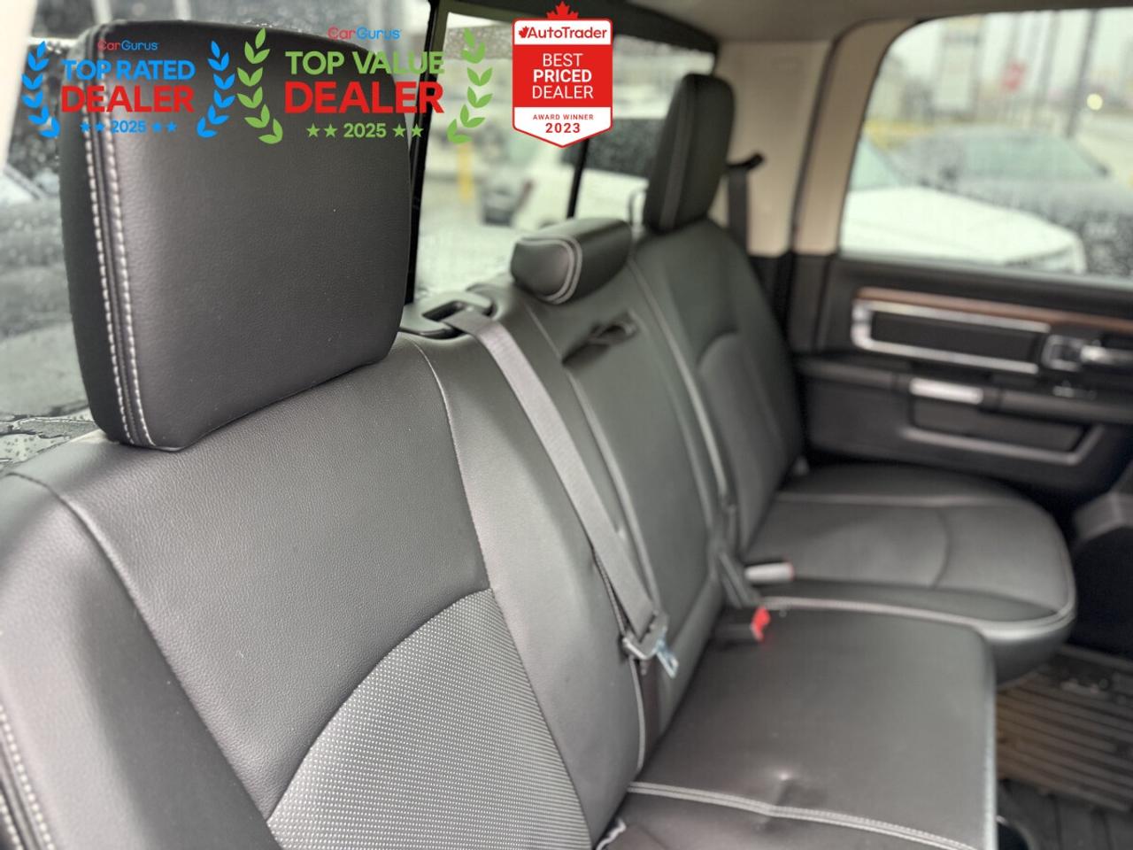 2015 RAM 1500 LARAMIE | 5.7 V8 | SUNROOF | ALPINE | NAVI Photo