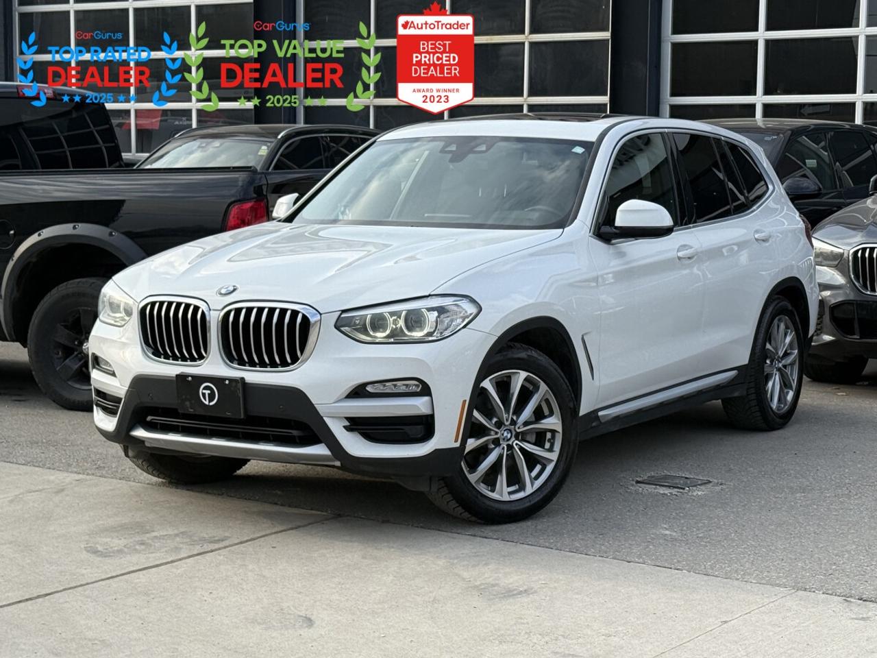 2018 BMW X3 | PREMIUM PKG | PANO | CARPLAY | LOADED Photo3