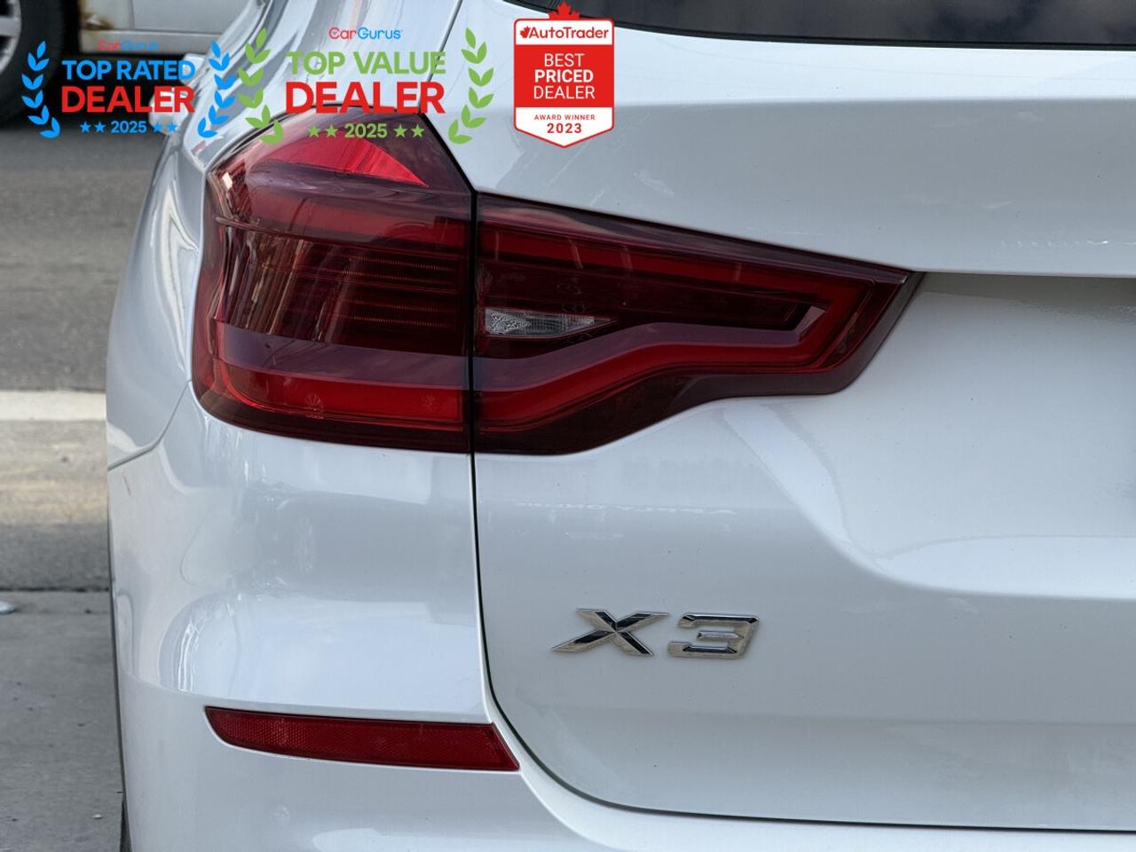 2018 BMW X3 | PREMIUM PKG | PANO | CARPLAY | LOADED Photo