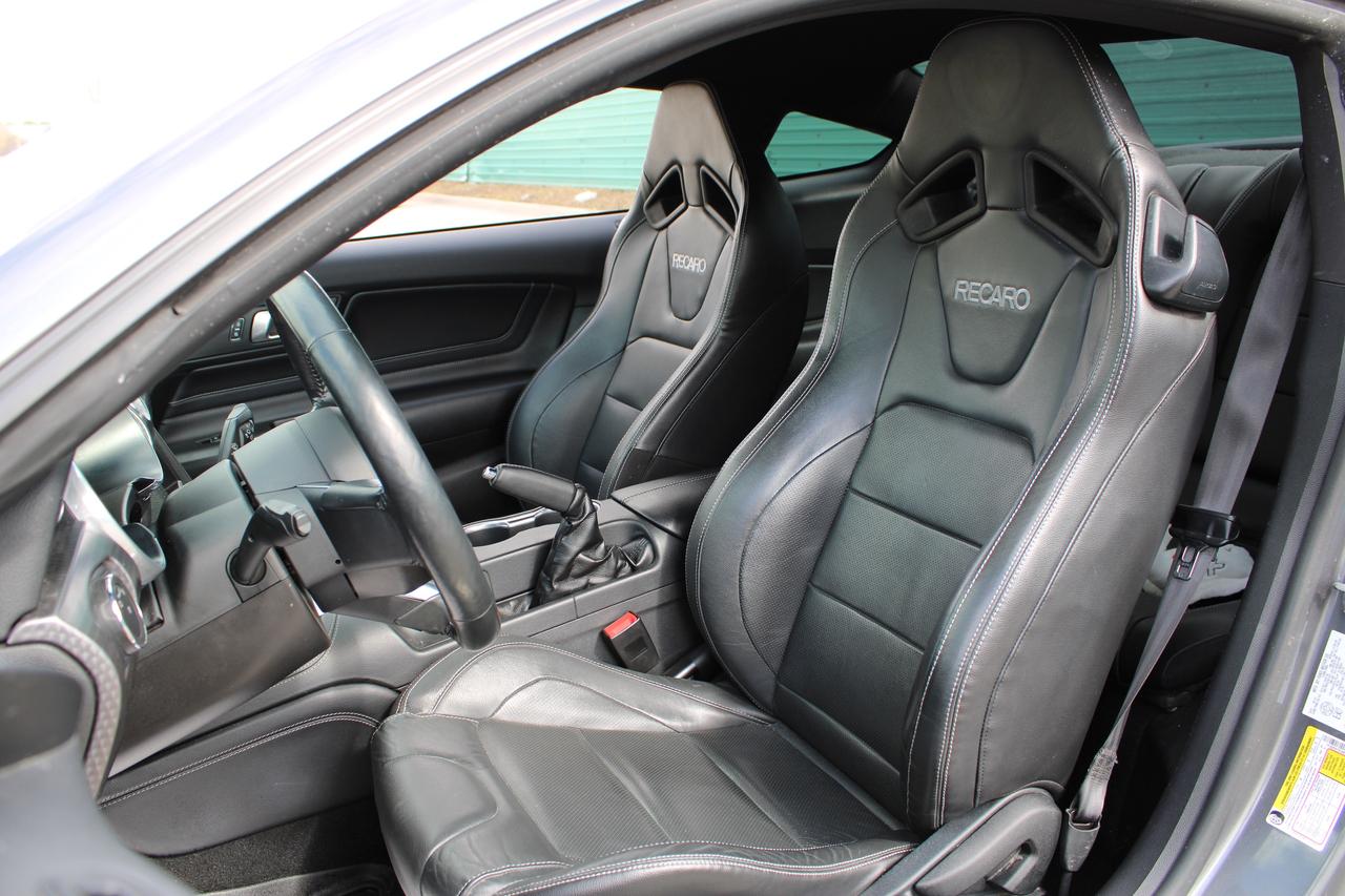 2021 Ford Mustang EcoBoost Photo