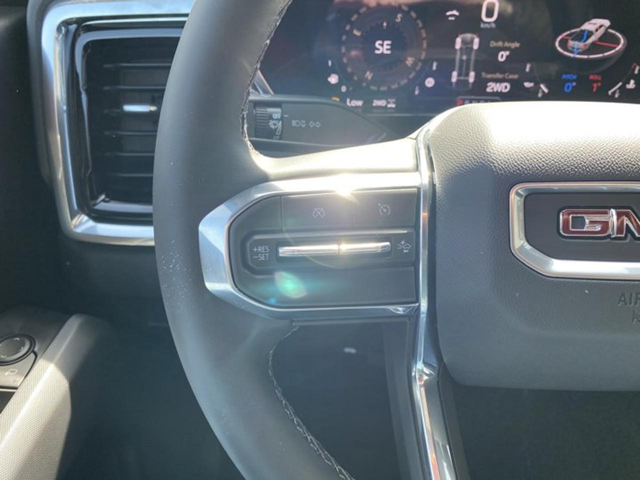 13743521