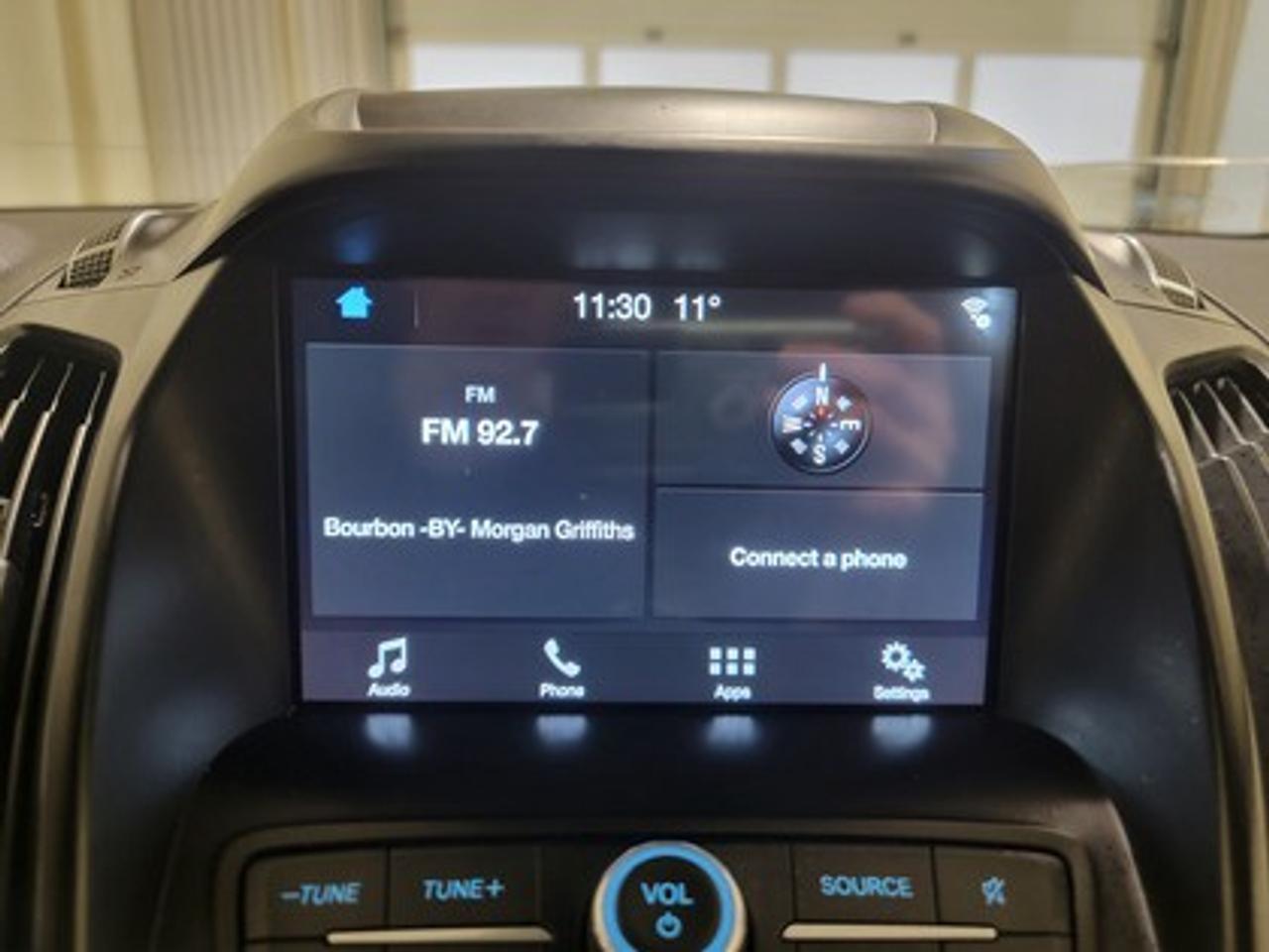 13743587