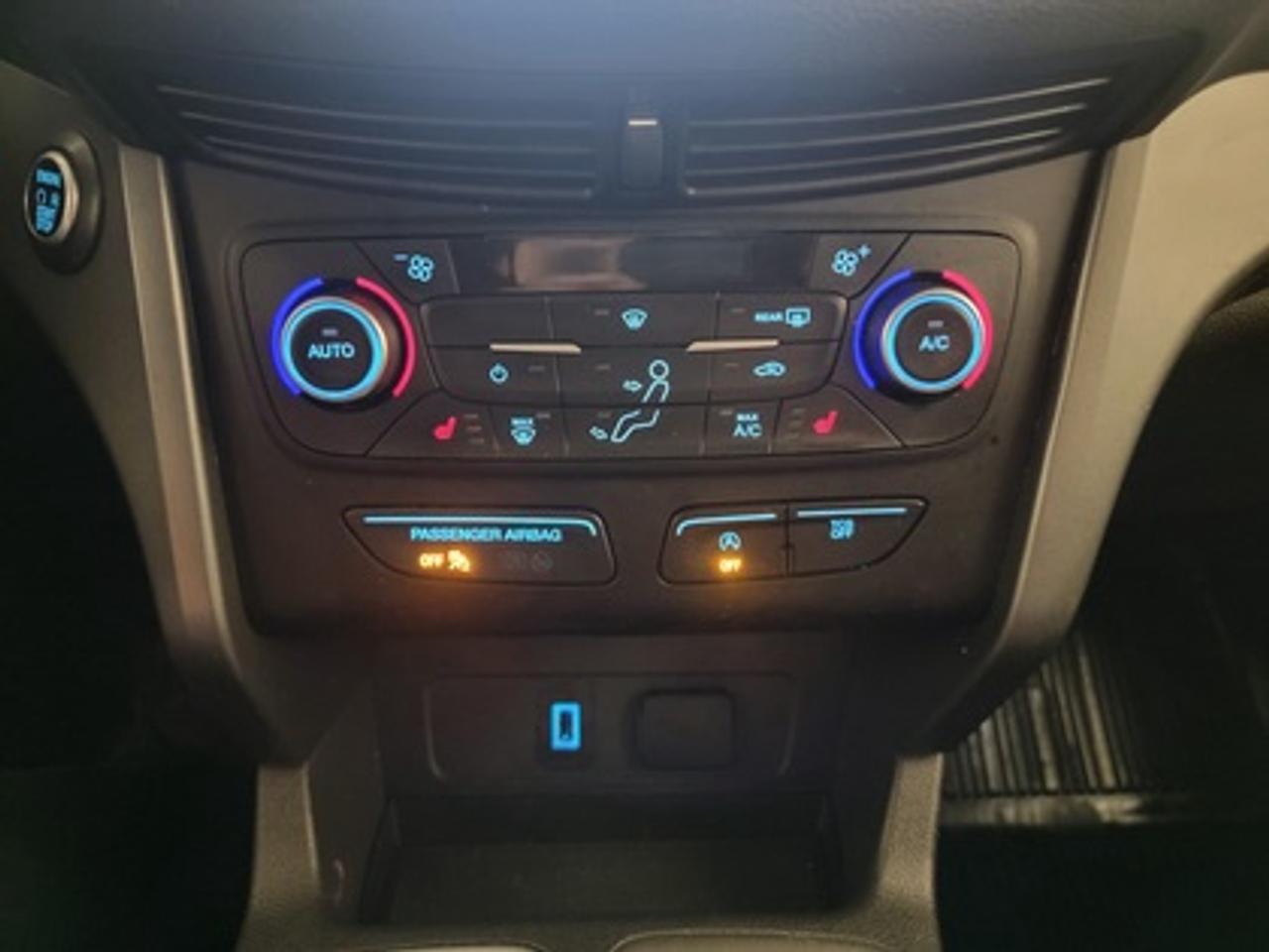 13743587