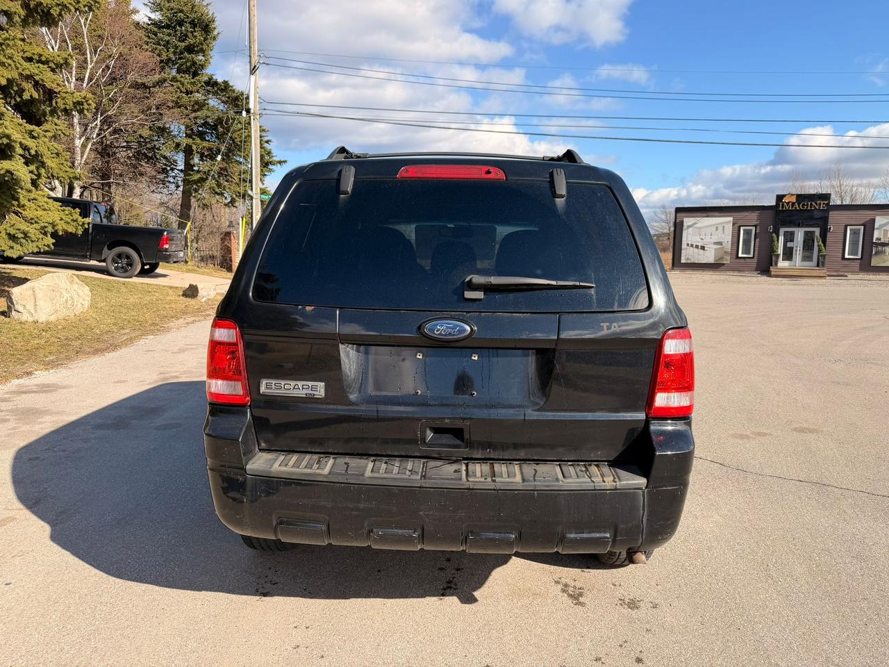 2010 Ford Escape XLT Photo