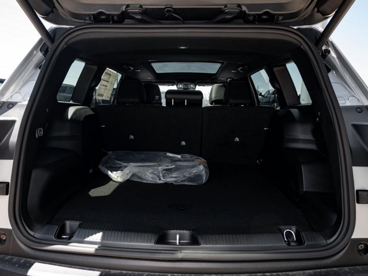 2026 Jeep Cherokee Limited Photo