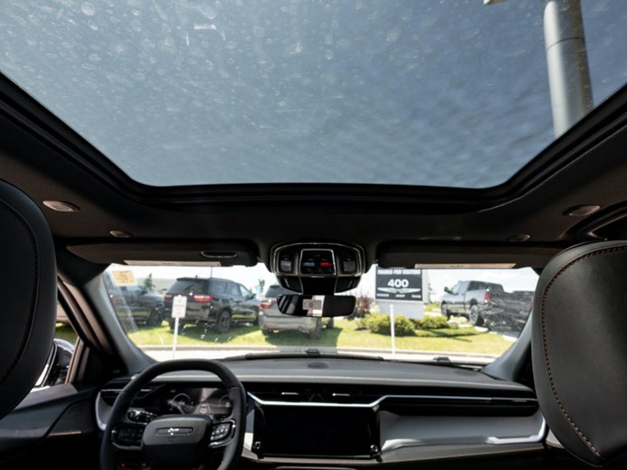 2026 Jeep Cherokee Limited Photo