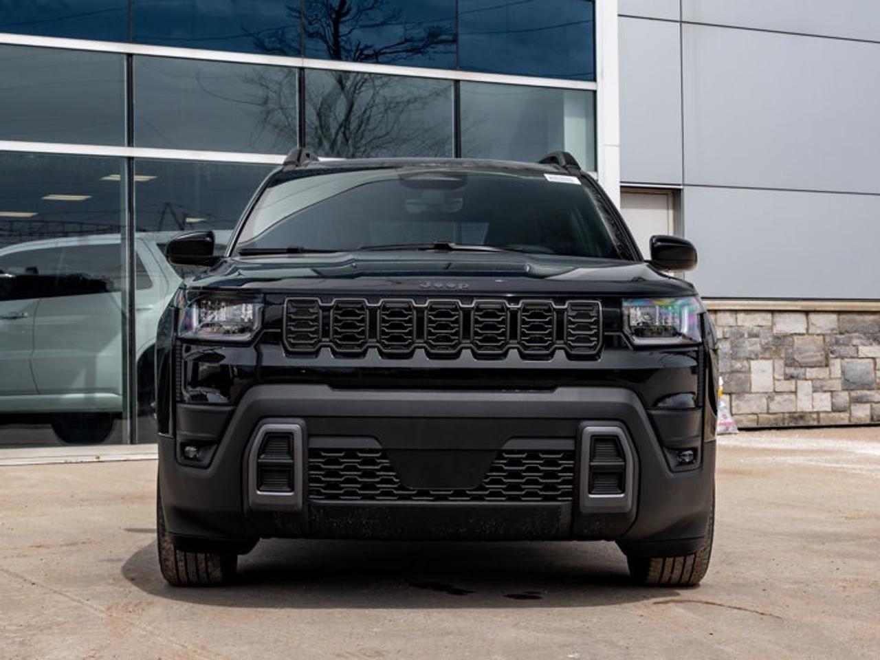 2026 Jeep Cherokee laredo Photo