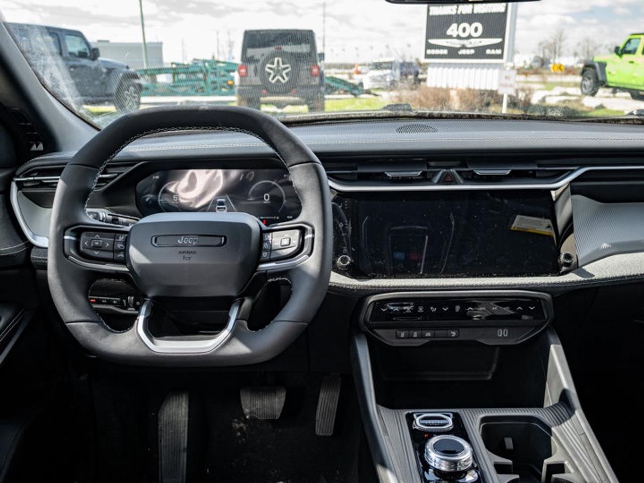 2026 Jeep Cherokee laredo Photo