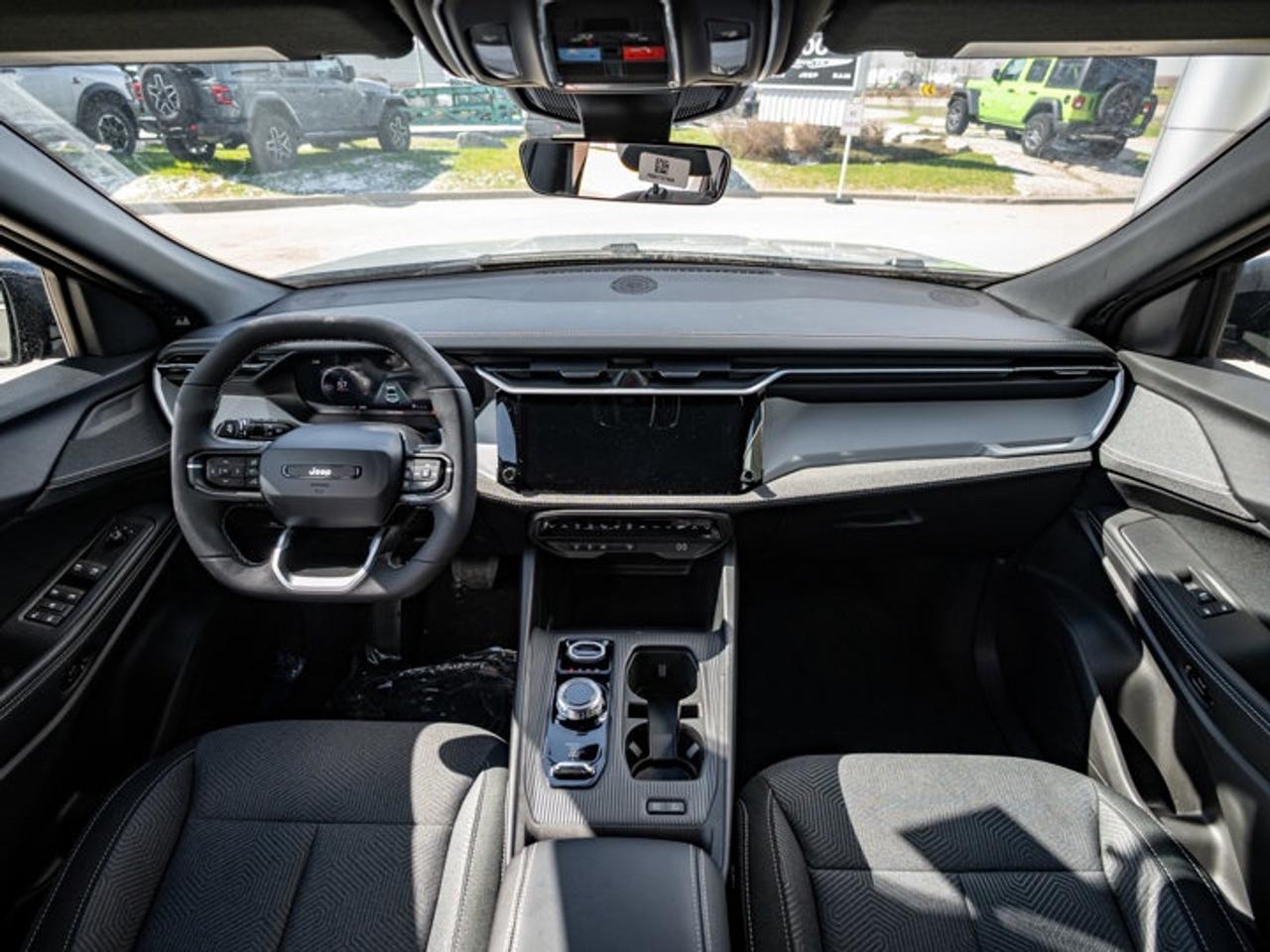 2026 Jeep Cherokee laredo Photo