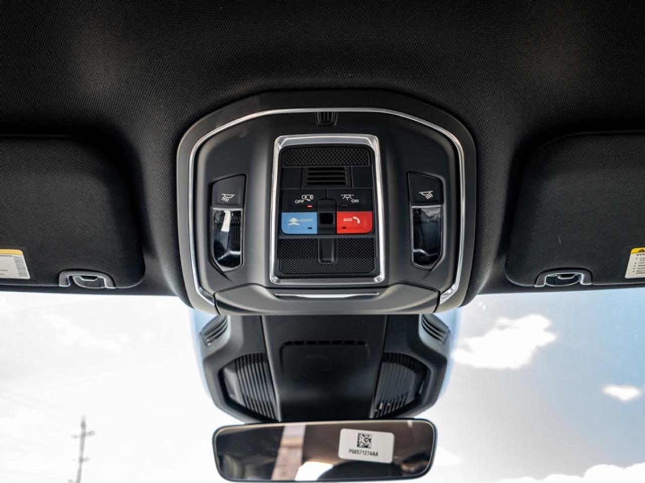 2026 Jeep Cherokee laredo Photo