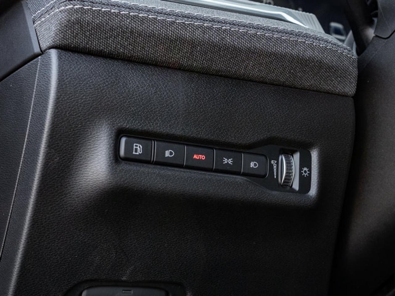 2026 Jeep Cherokee laredo Photo