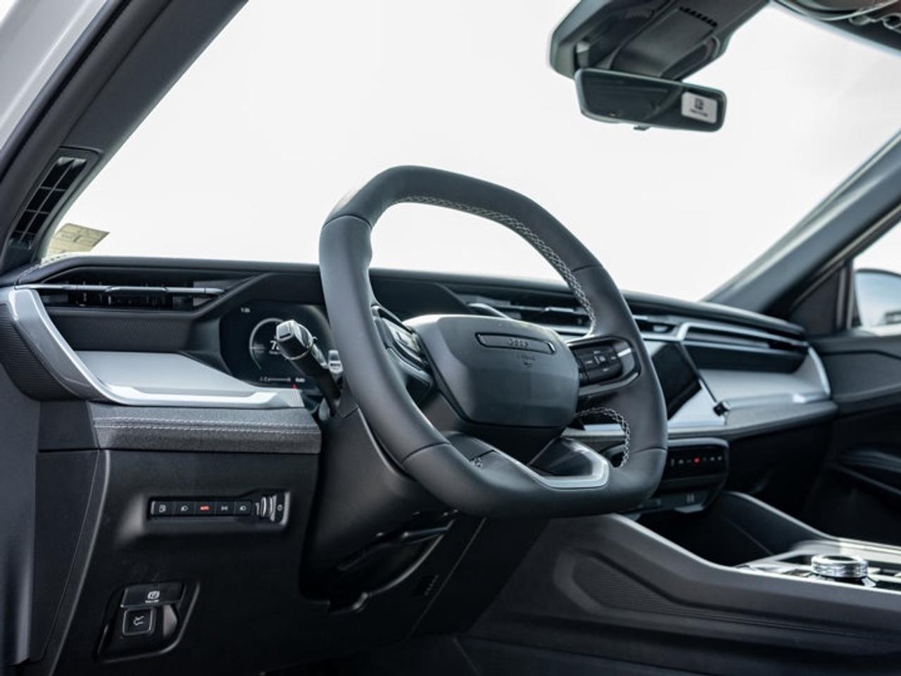 2026 Jeep Cherokee laredo Photo