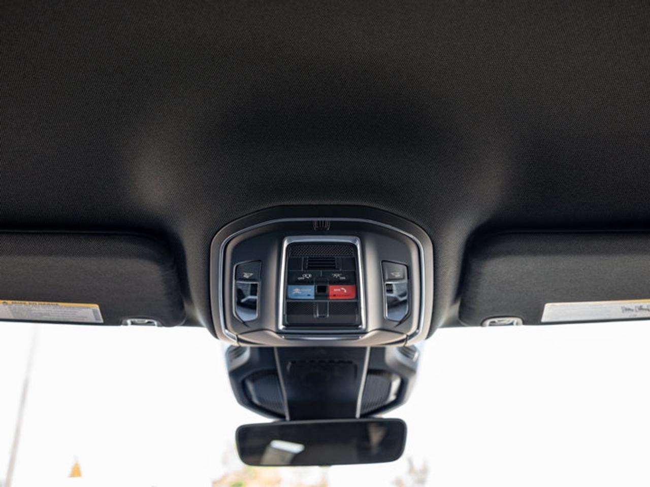 2026 Jeep Cherokee laredo Photo