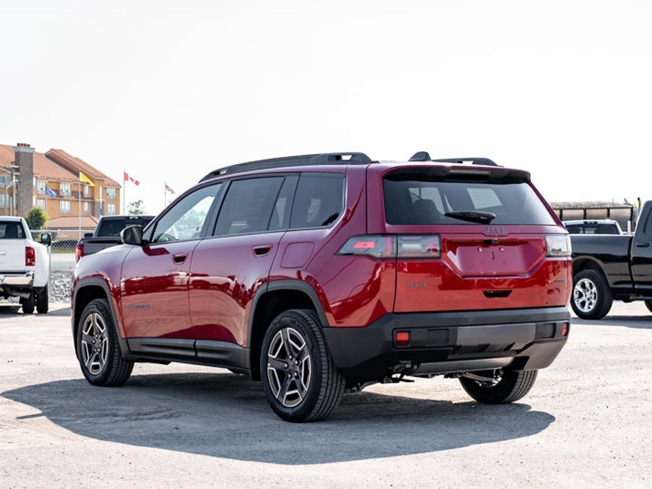 2026 Jeep Cherokee laredo Photo