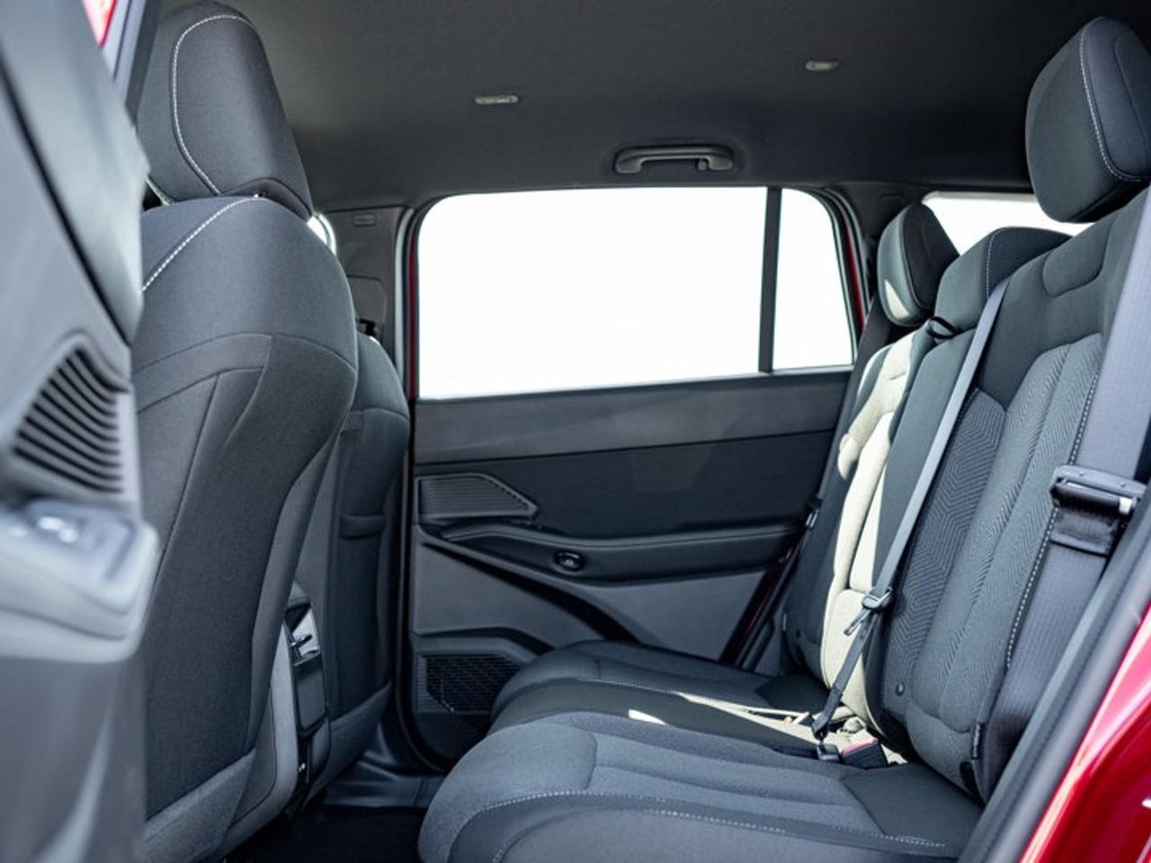 2026 Jeep Cherokee laredo Photo