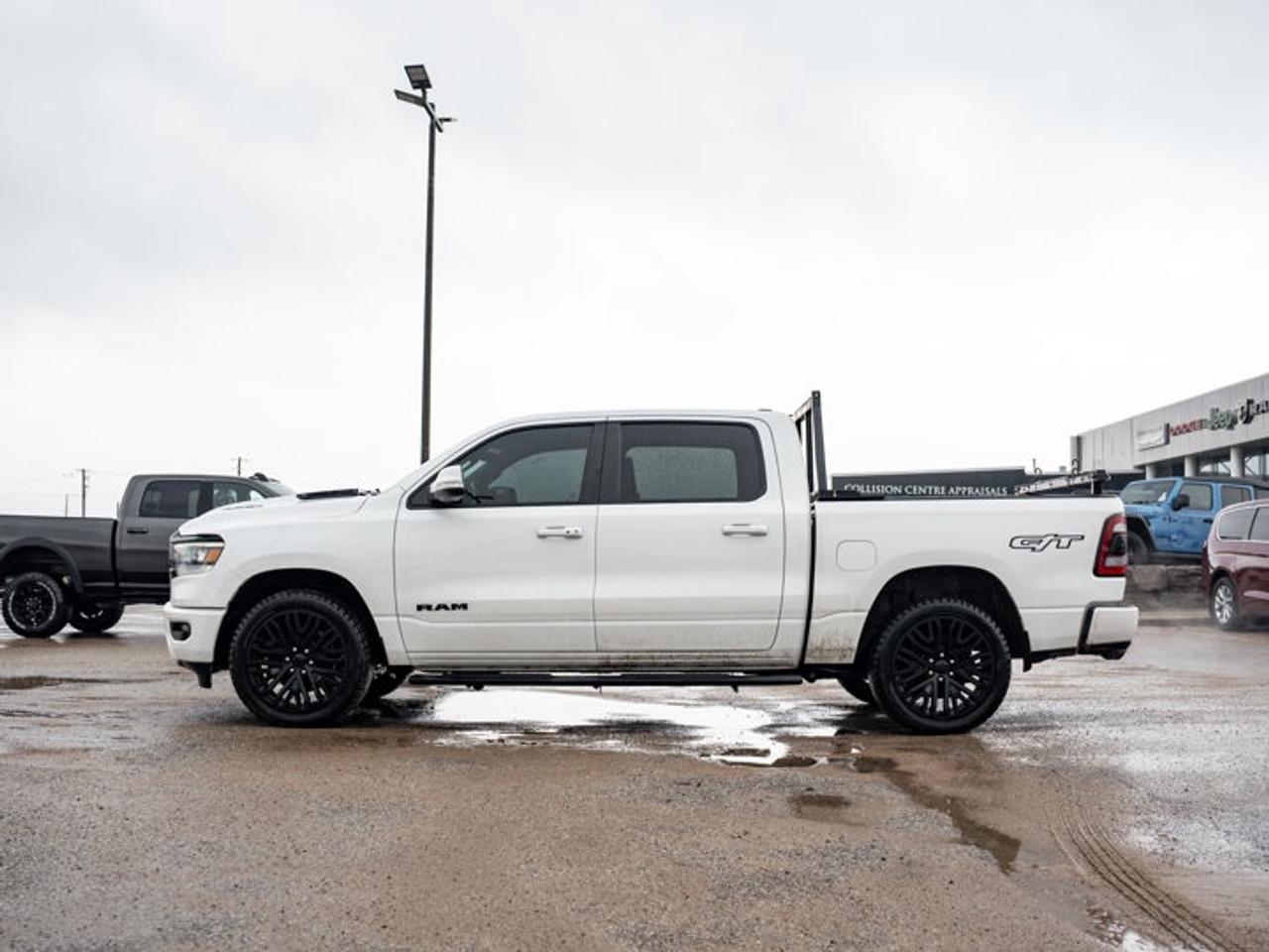 2022 RAM 1500 SPORT Photo