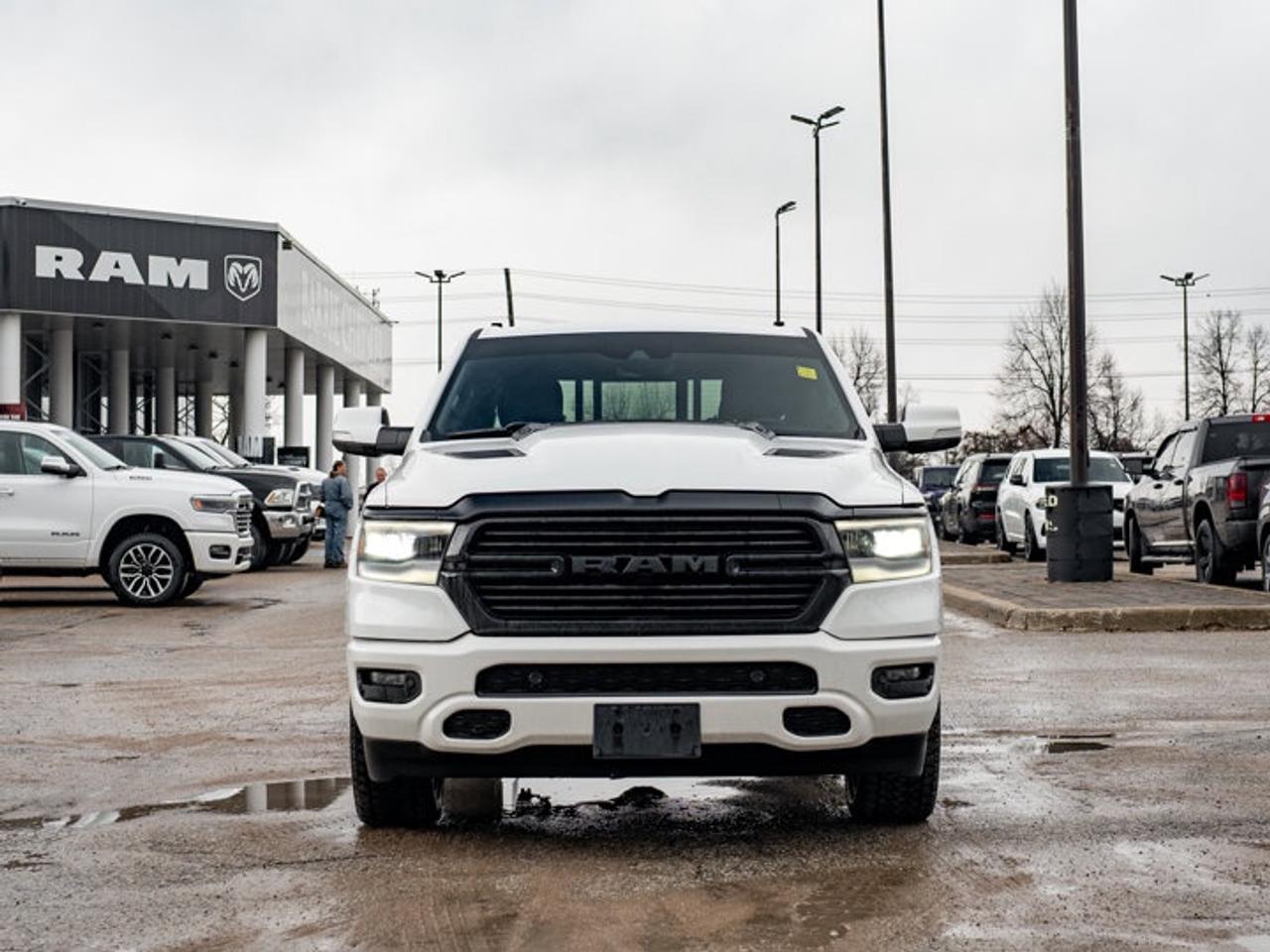 2022 RAM 1500 SPORT Photo