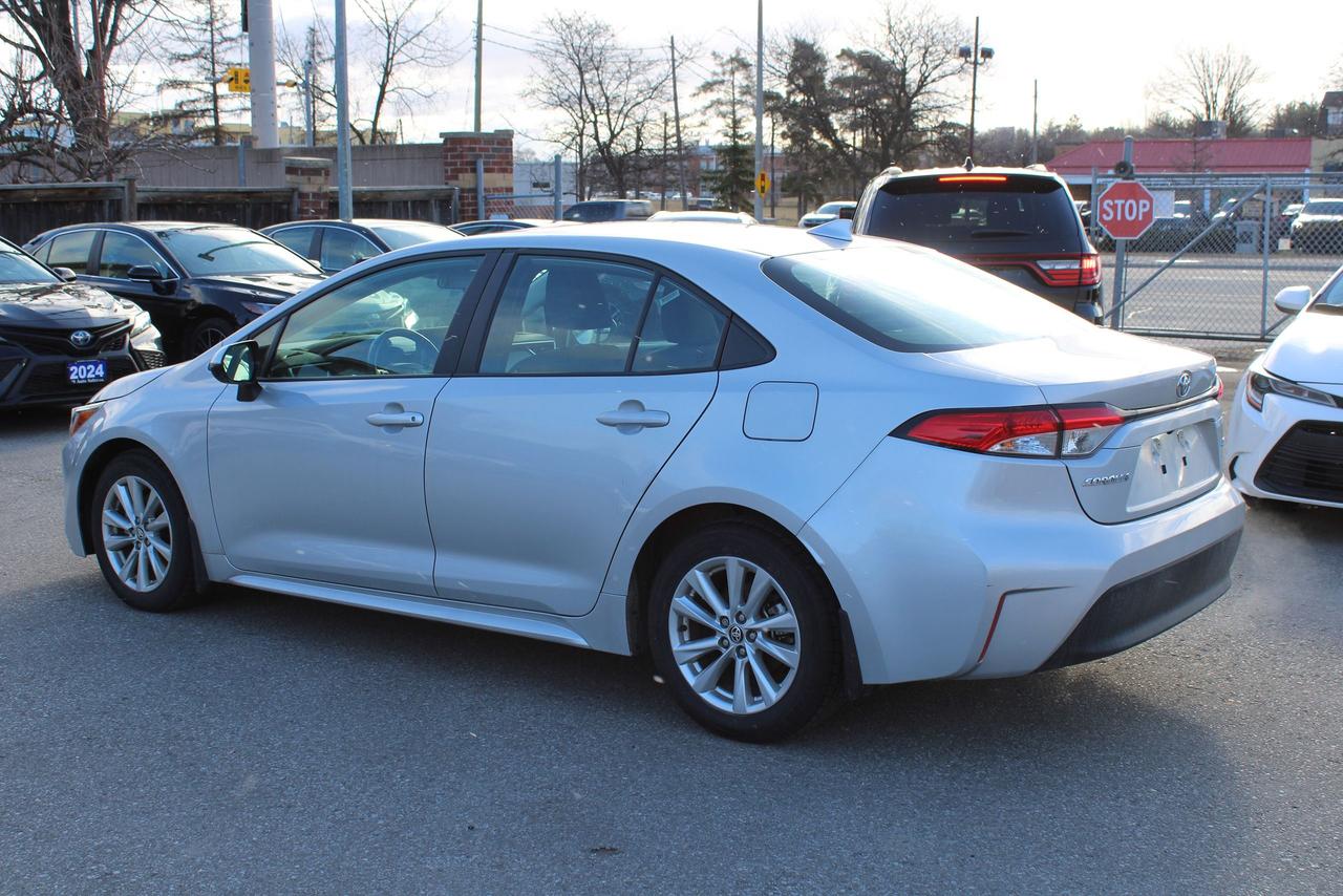 2024 Toyota Corolla LE Photo