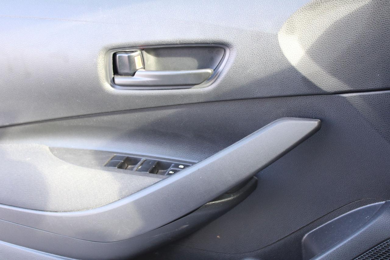 2024 Toyota Corolla LE Photo