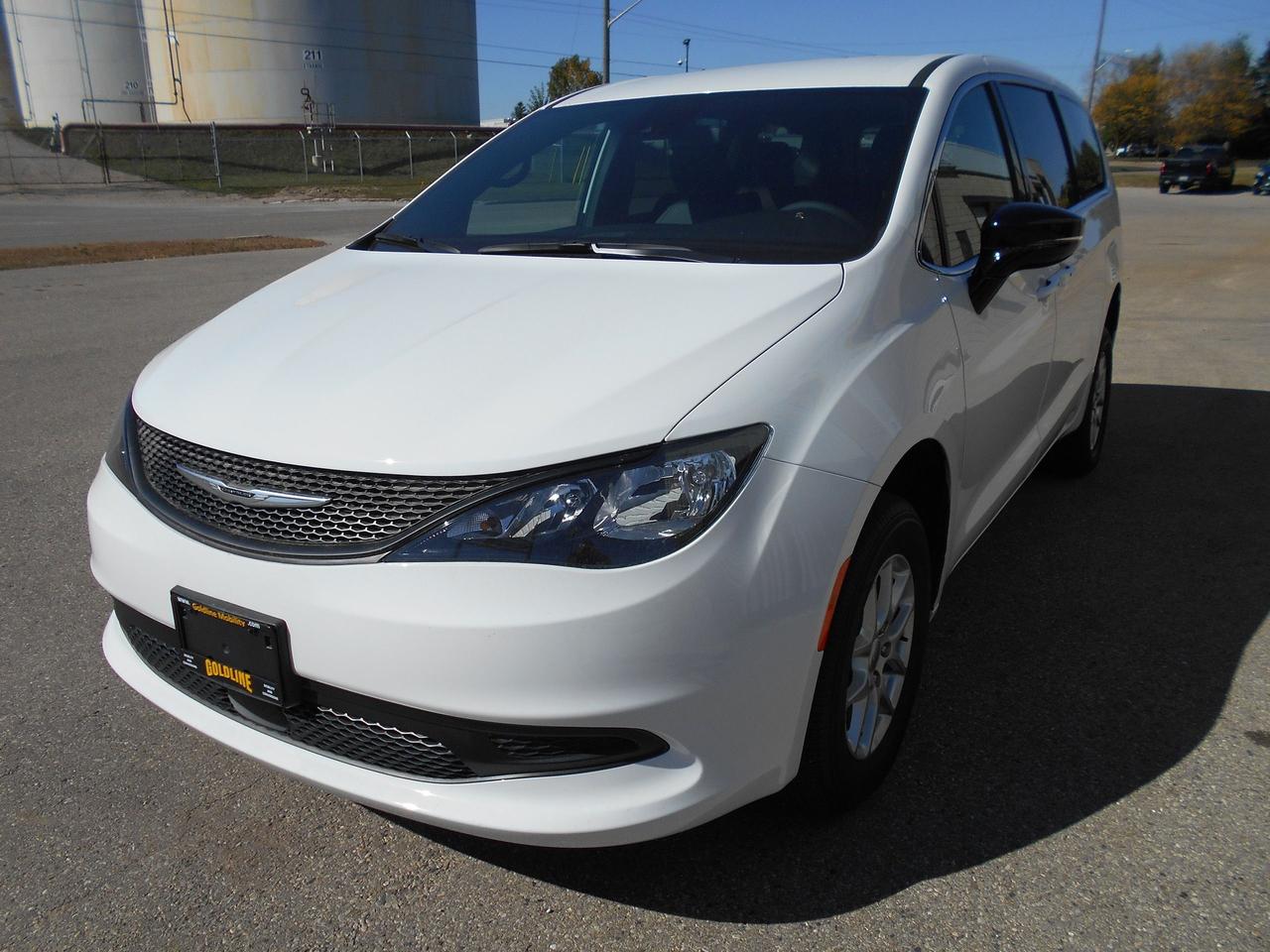 2026 Chrysler Grand Caravan SXT Photo