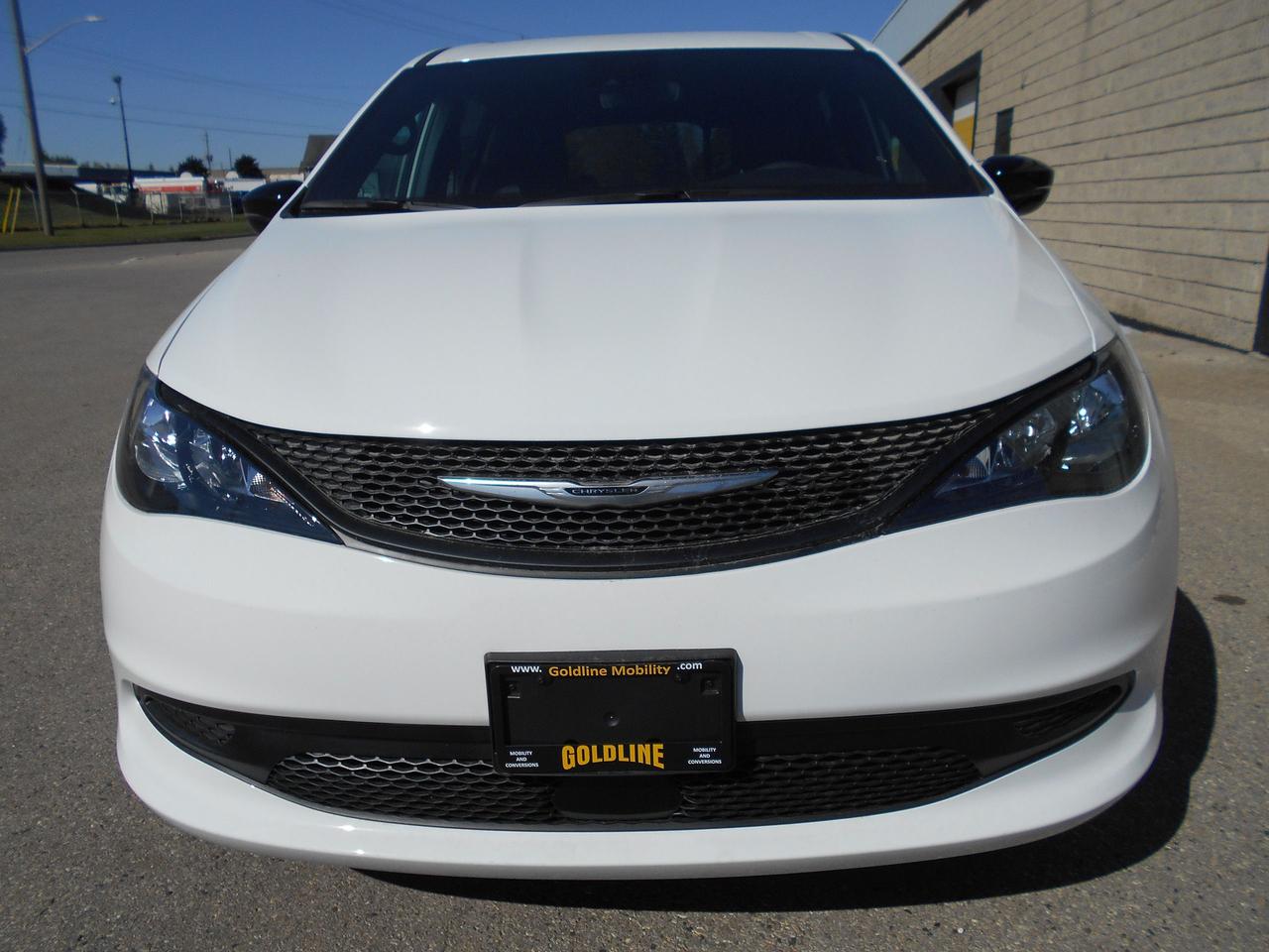 2026 Chrysler Grand Caravan SXT Photo