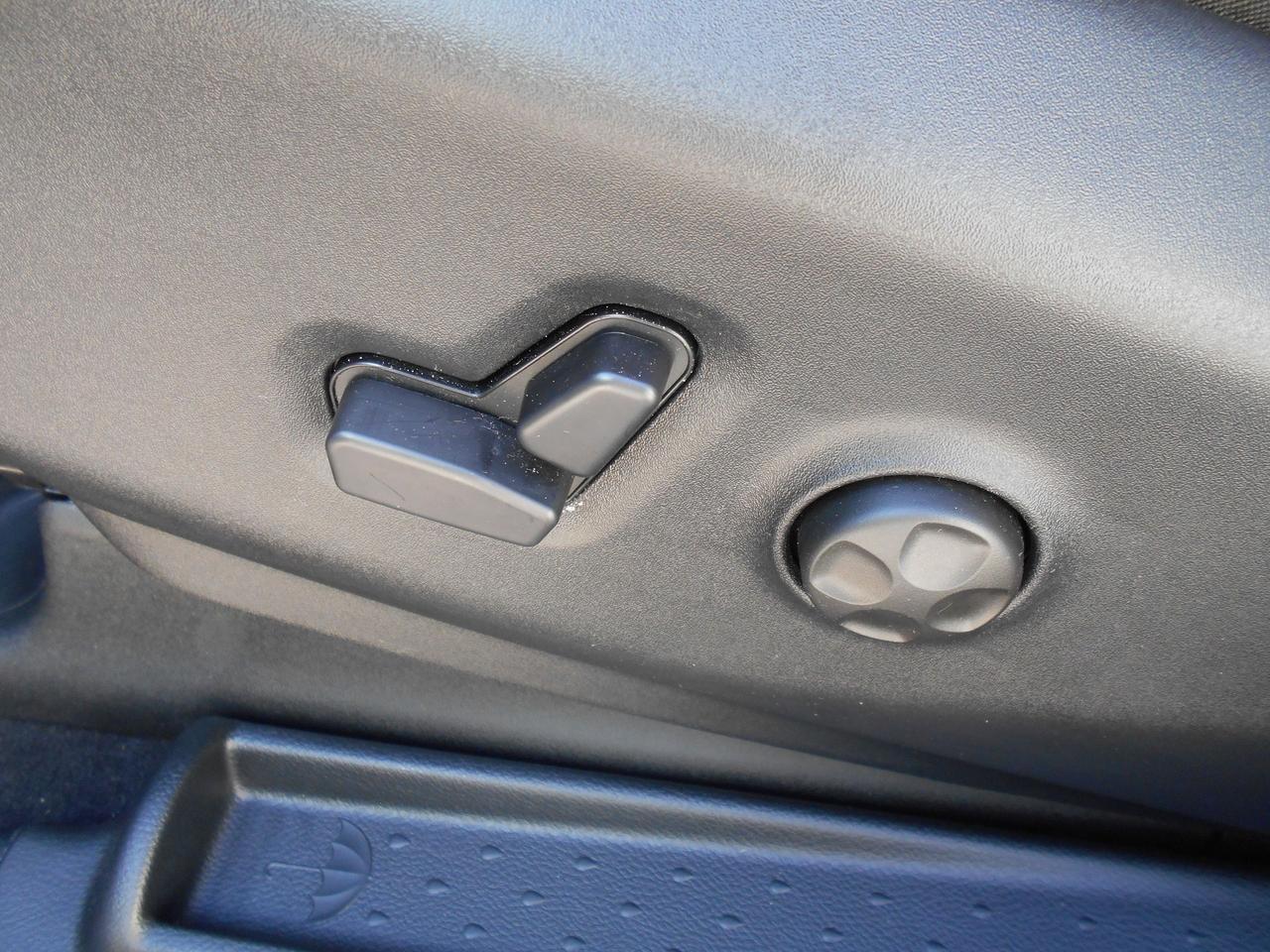 2026 Chrysler Grand Caravan SXT Photo