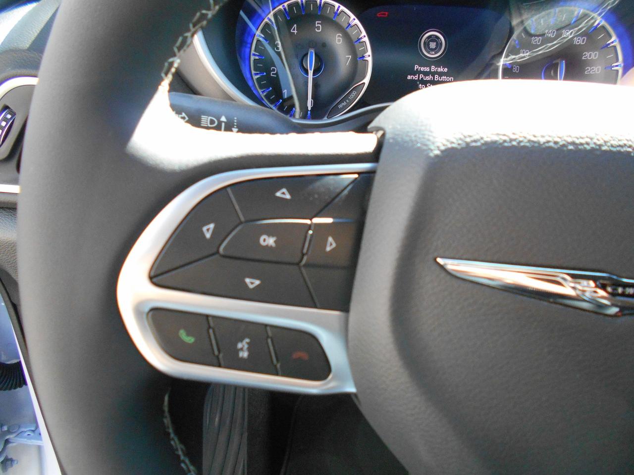 2026 Chrysler Grand Caravan SXT Photo