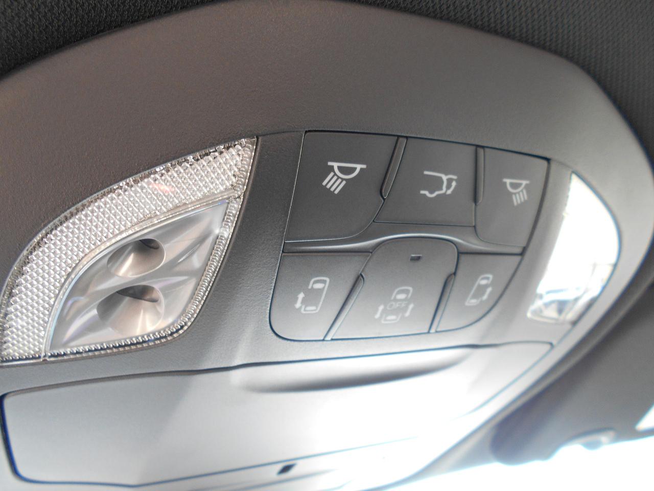 2026 Chrysler Grand Caravan SXT Photo