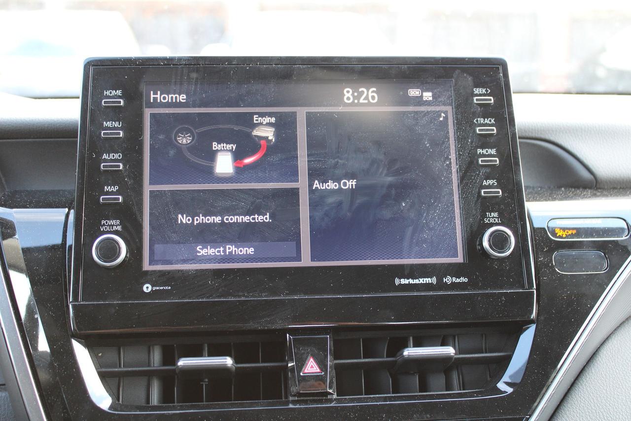 2024 Toyota Camry HYBRID SE Photo