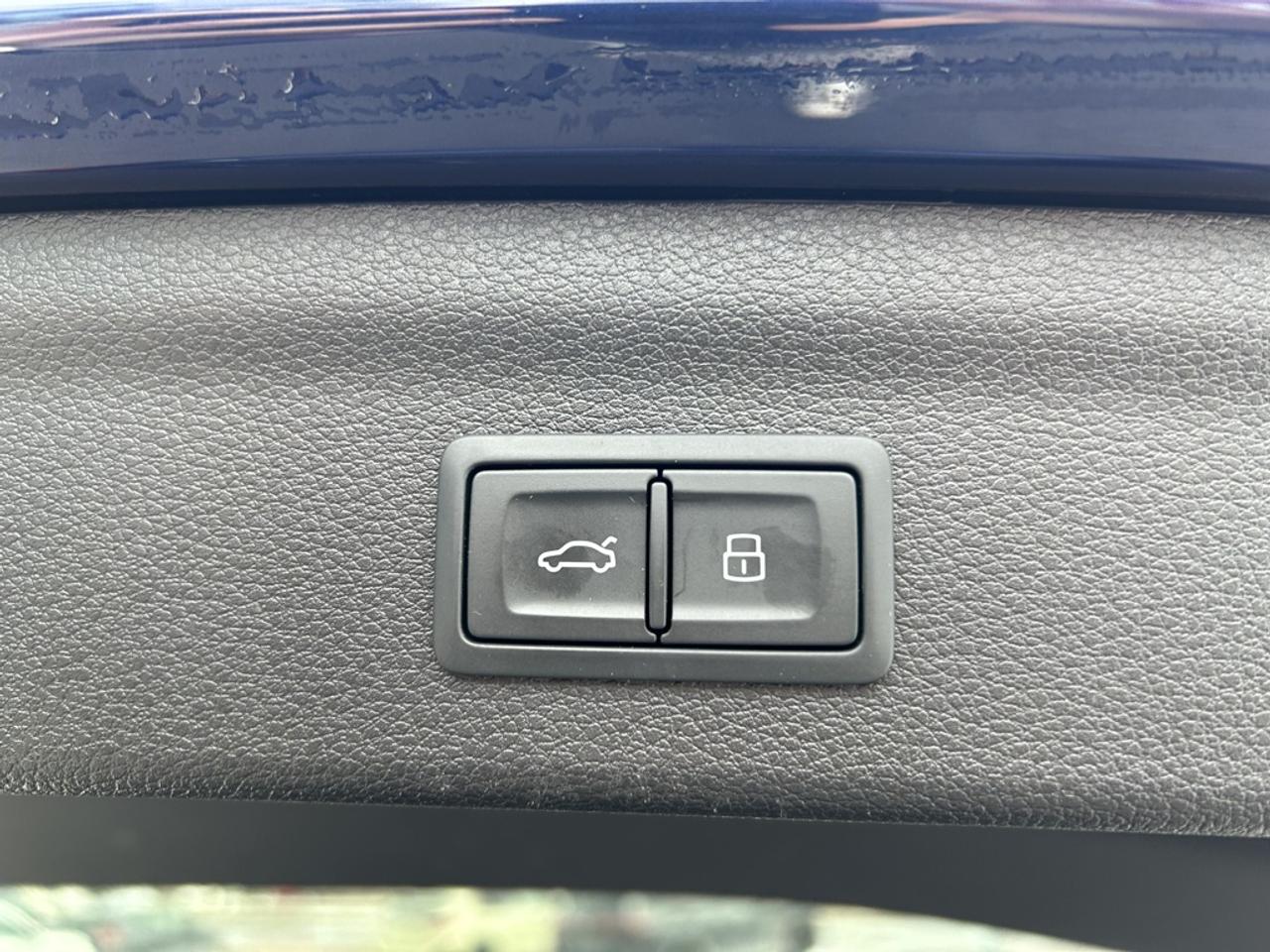 2023 Audi Q3 Komfort 45 TFSI quattro  - Sunroof Photo