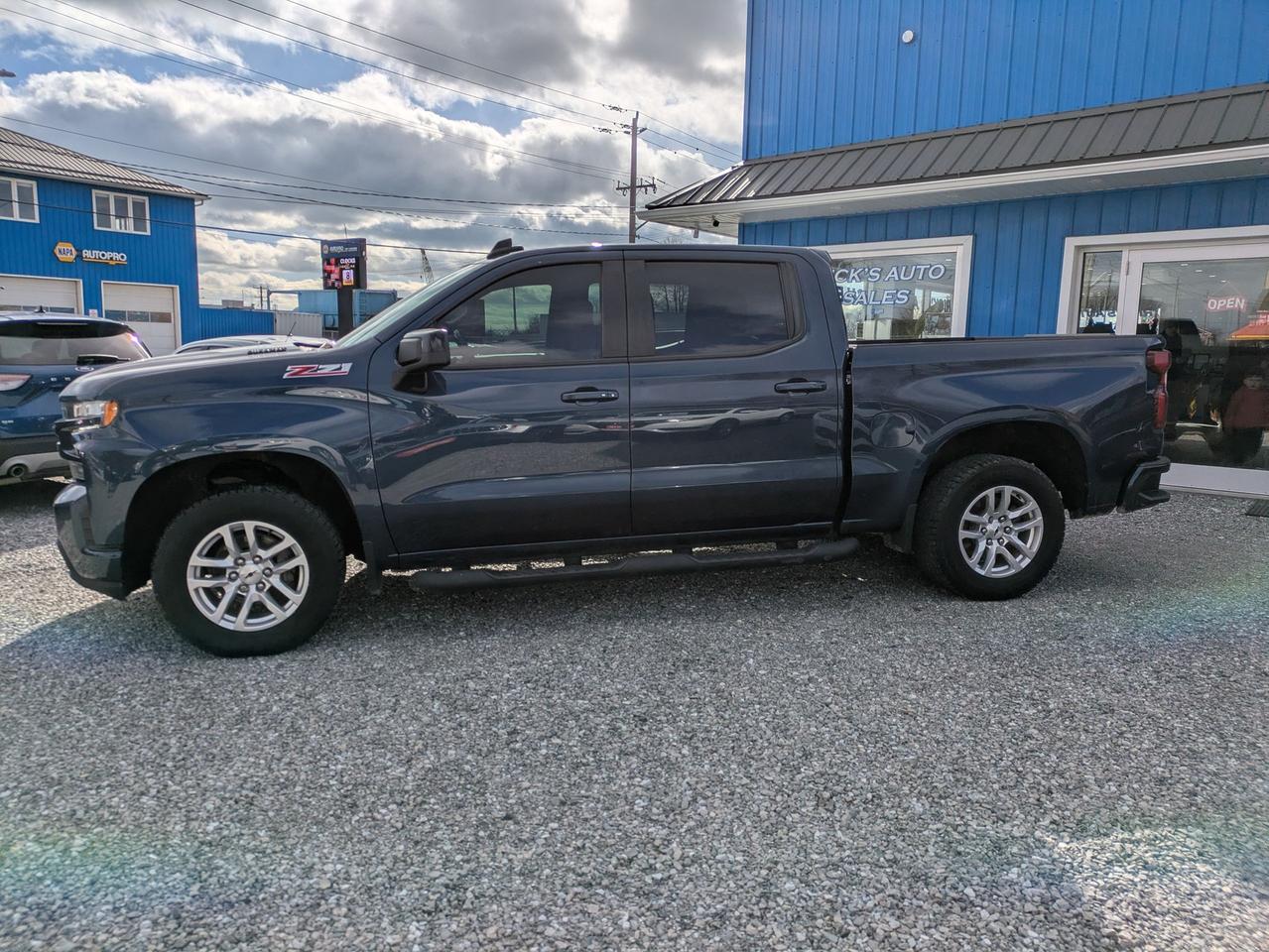 2021 Chevrolet Silverado 1500 4WD Crew Cab 147" RST Photo