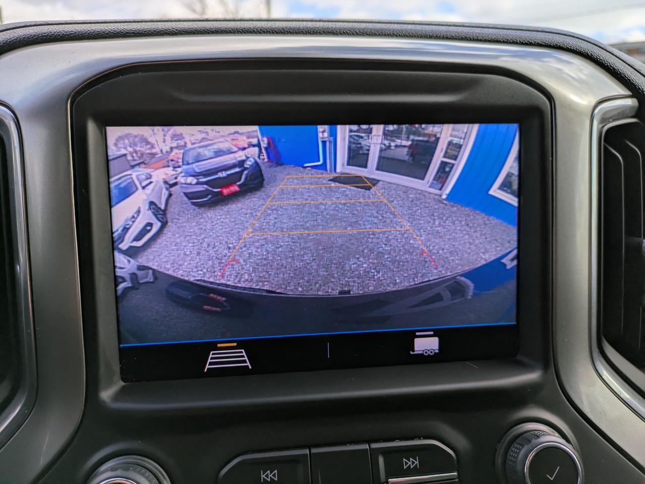 2021 Chevrolet Silverado 1500 4WD Crew Cab 147" RST Photo